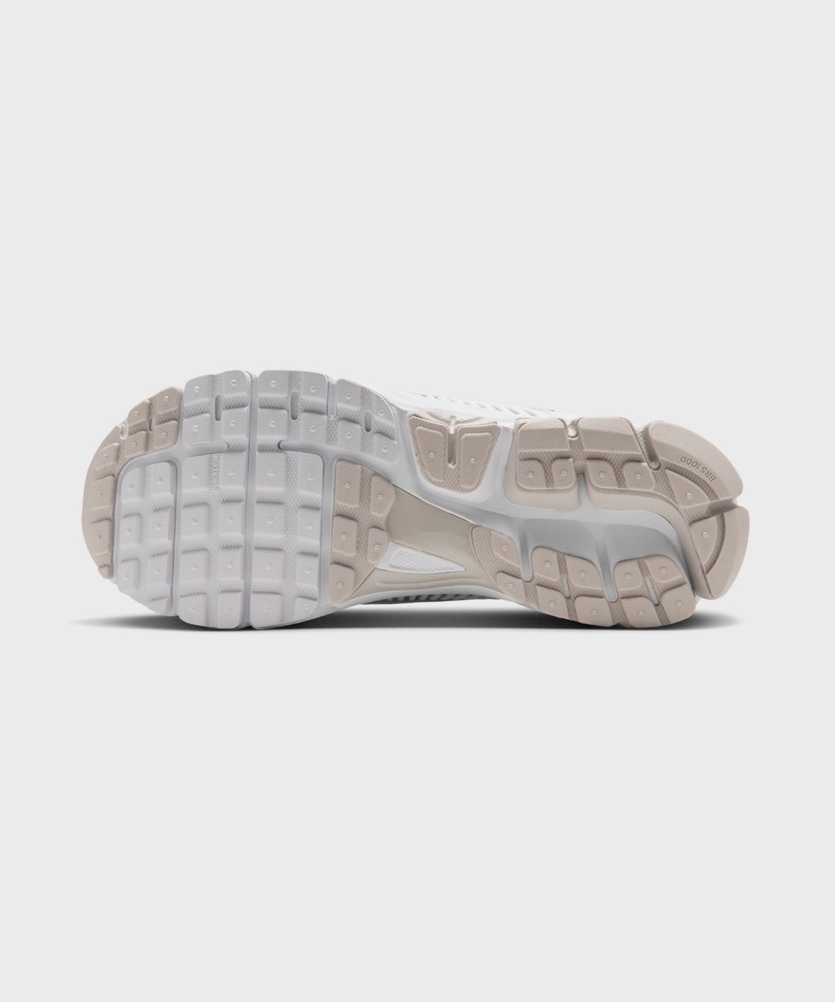 나이키(NIKE) 줌 보메로 5 W - 화이트:라이트 본:이니그마 스톤:메탈릭 실버 / IV4311-102