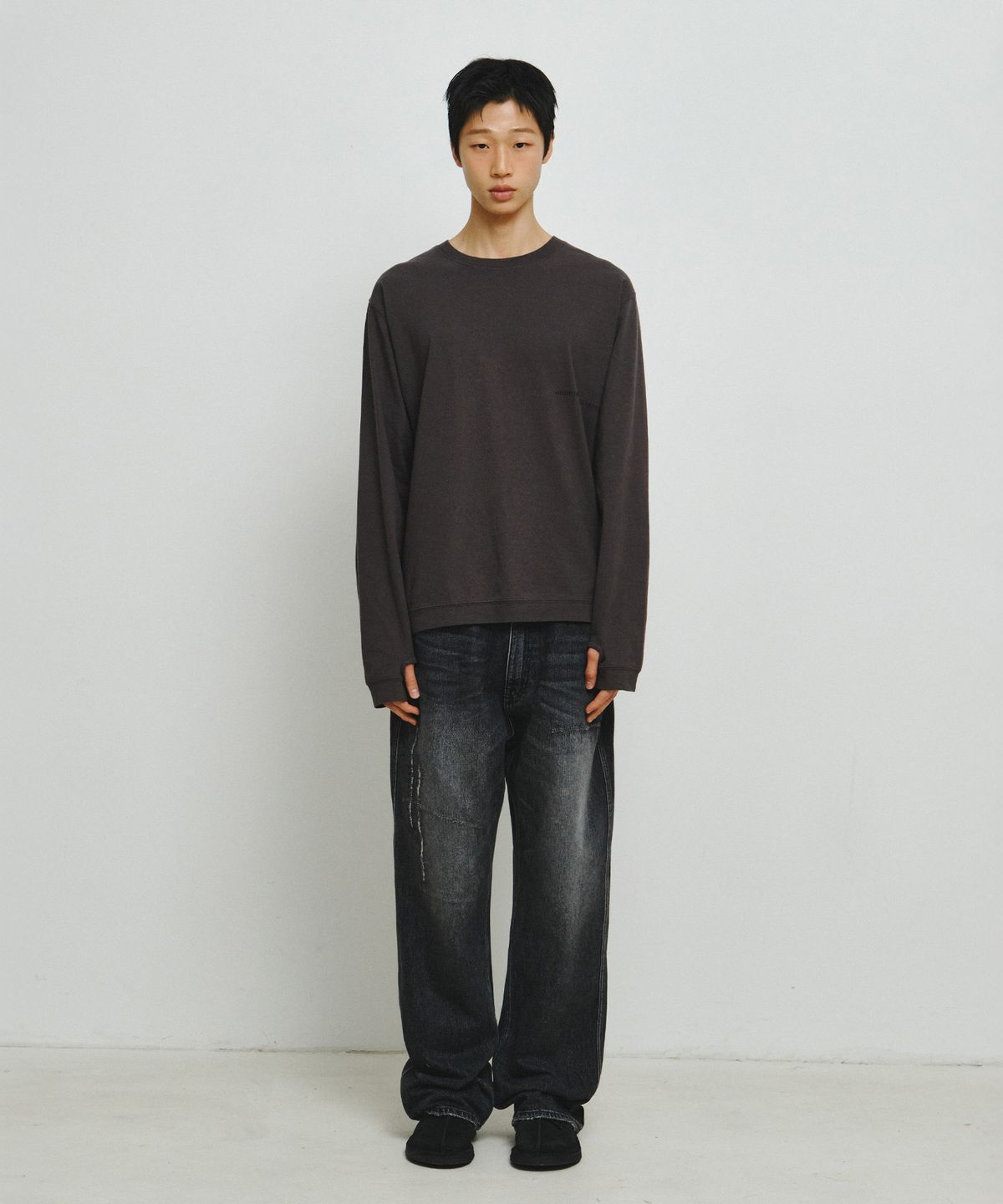 엔도어(ENDOOR) Finger Hole Stitch Long Sleeve (Dark Gray)