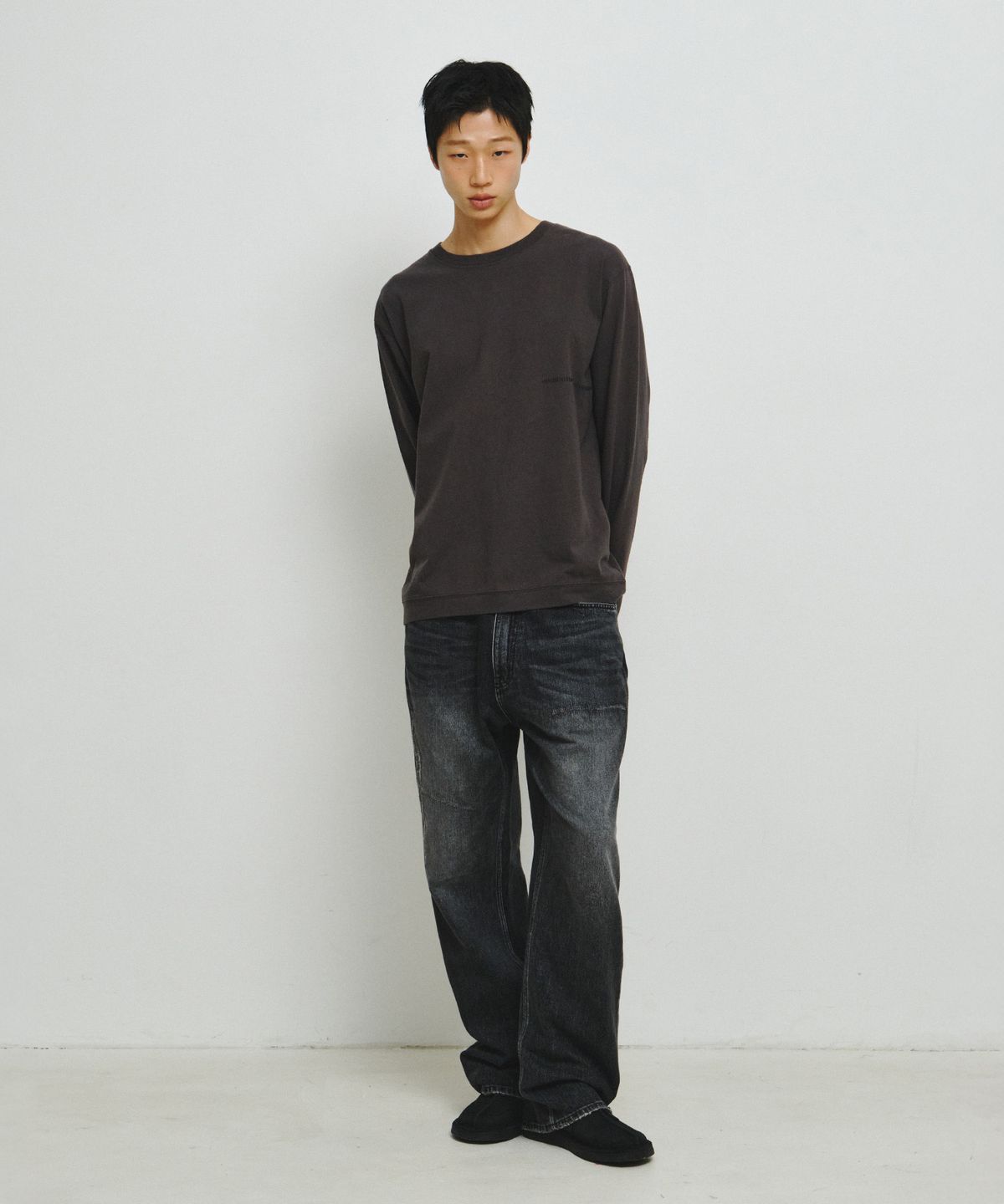 엔도어(ENDOOR) Finger Hole Stitch Long Sleeve (Dark Gray)