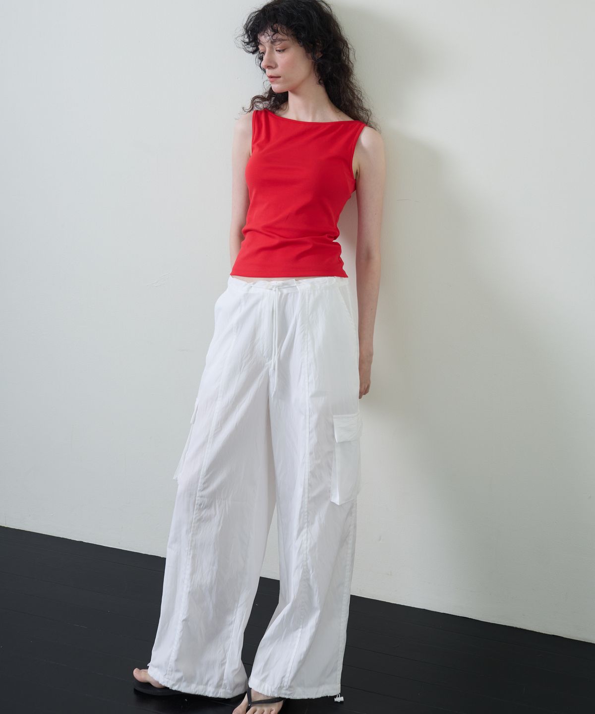 누베르(NUVERE) Airy Pocket Pants Ivory
