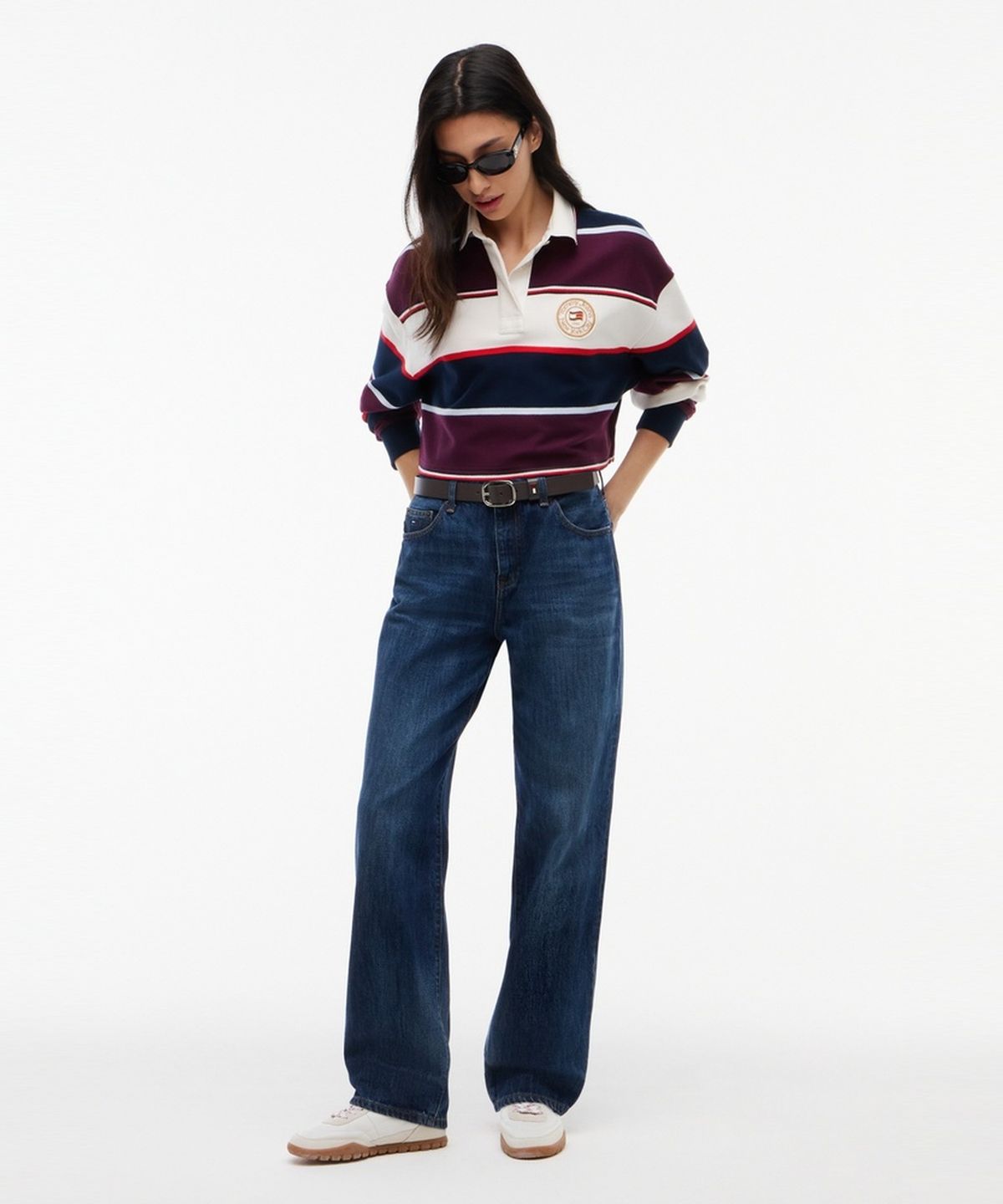 타미진스(TOMMY JEANS) 크롭 스트라이프 럭비 셔츠 (T32G7TKT22TWT1C1G)