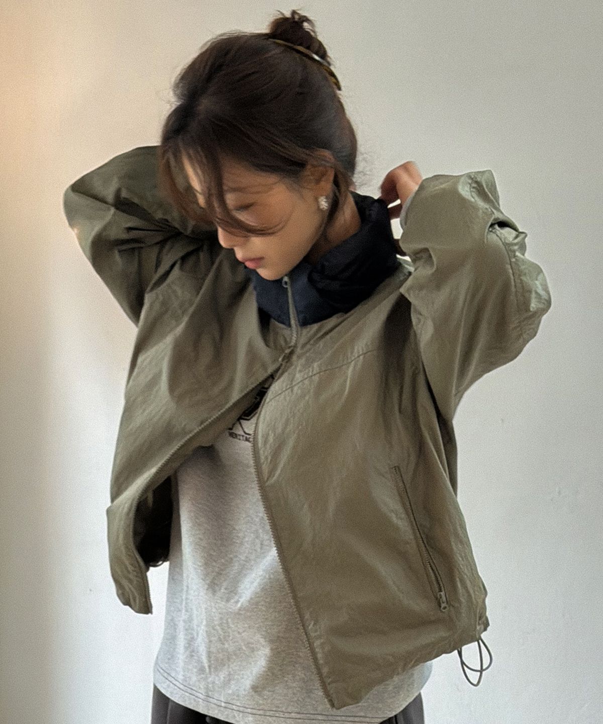 유니버스 가먼트(UNIVERSE GARMENT) 투웨이 윈드 브레이커 자켓_KHAKI