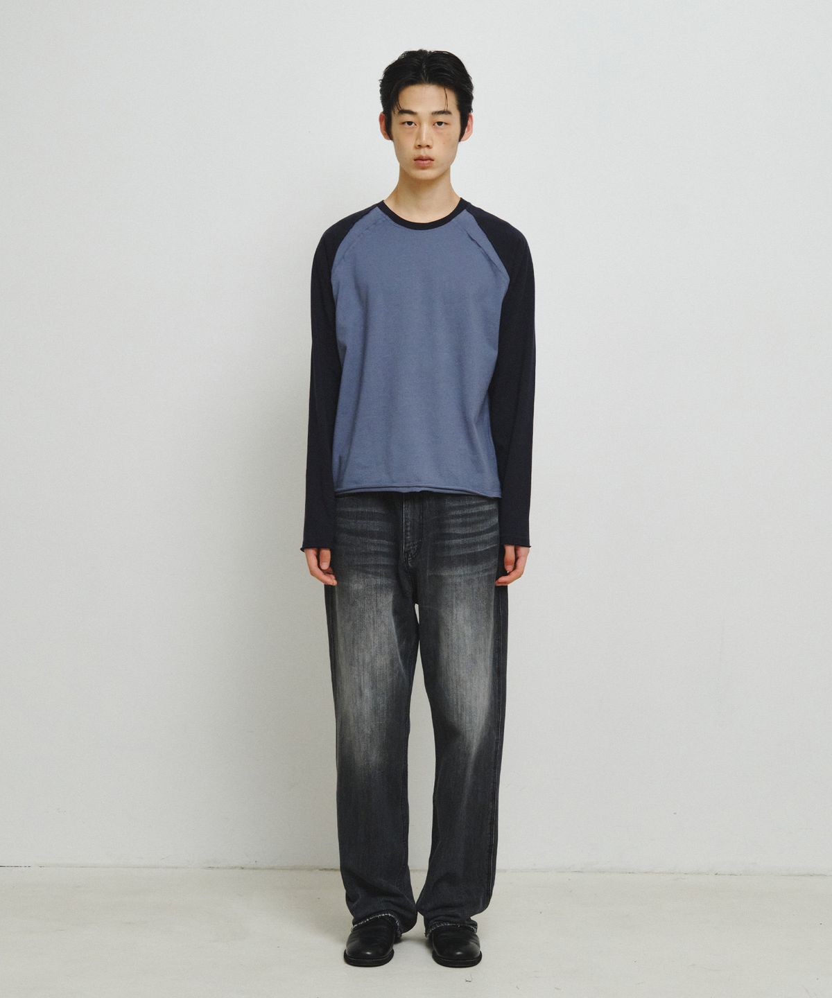 엔도어(ENDOOR) Reverse Raglan Long Sleeve (Navy)