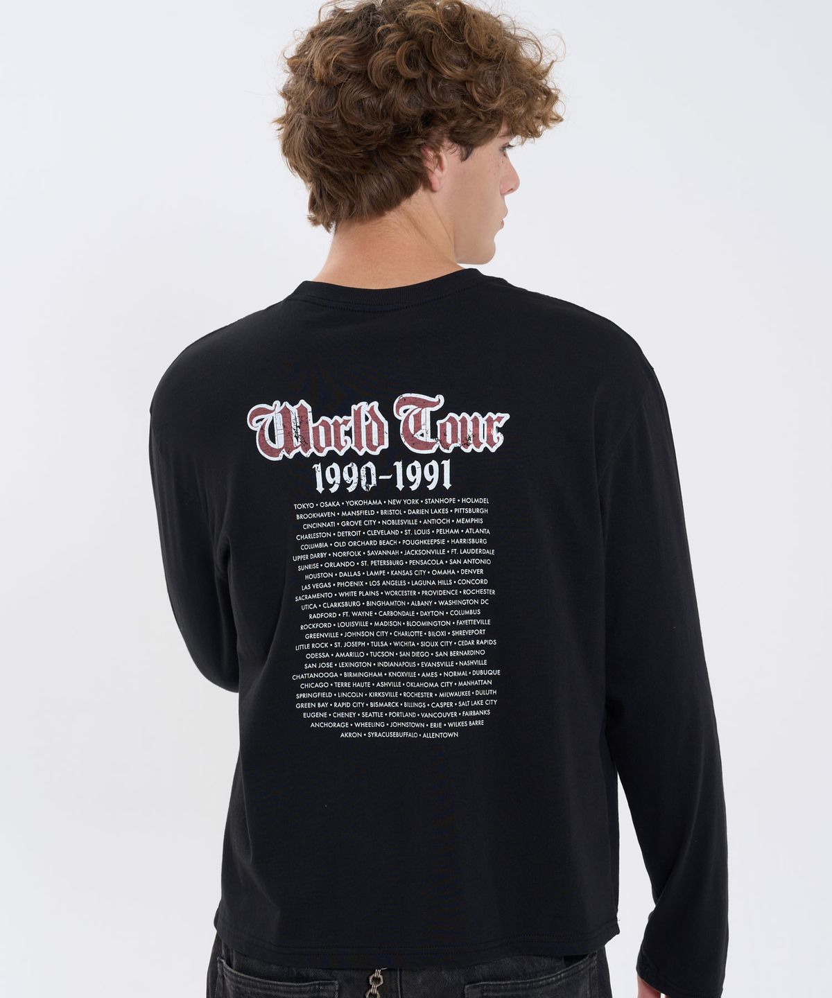 필프(PEALP) VINTAGE TOUR GRAPHIC L/S T-SHIRT 68 (BLACK)