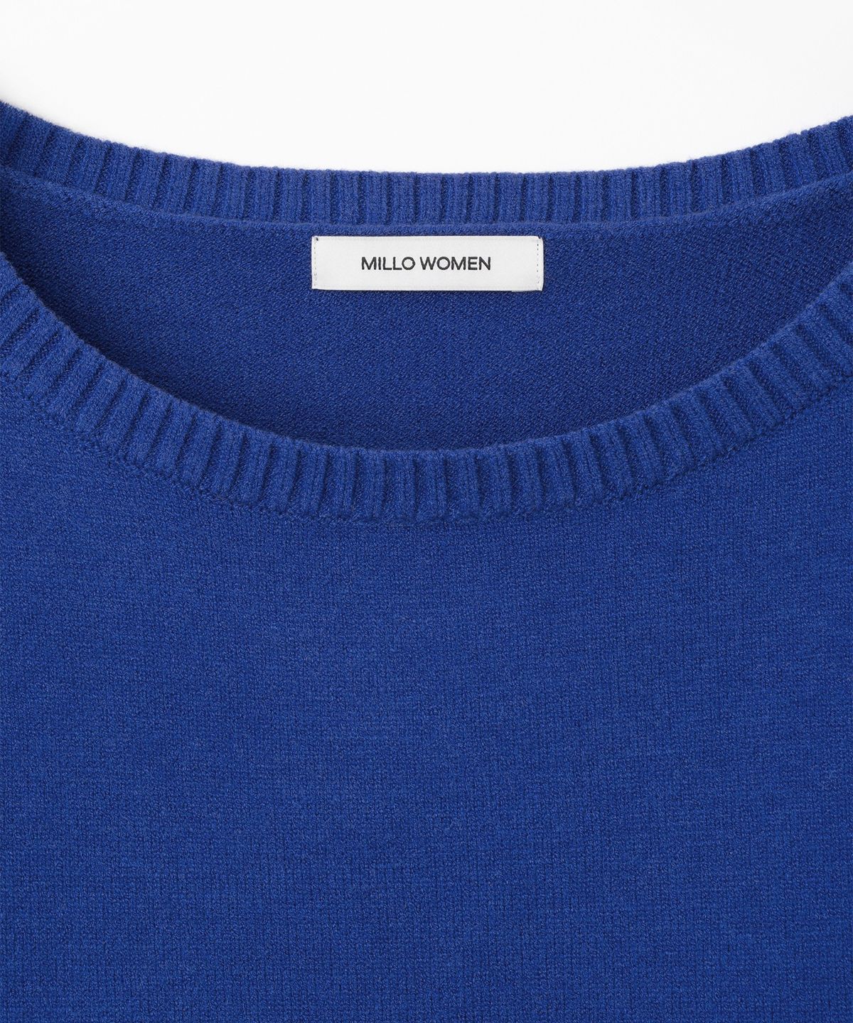 밀로 우먼(MILLO WOMEN) 보트 넥 버튼 니트 [블루]