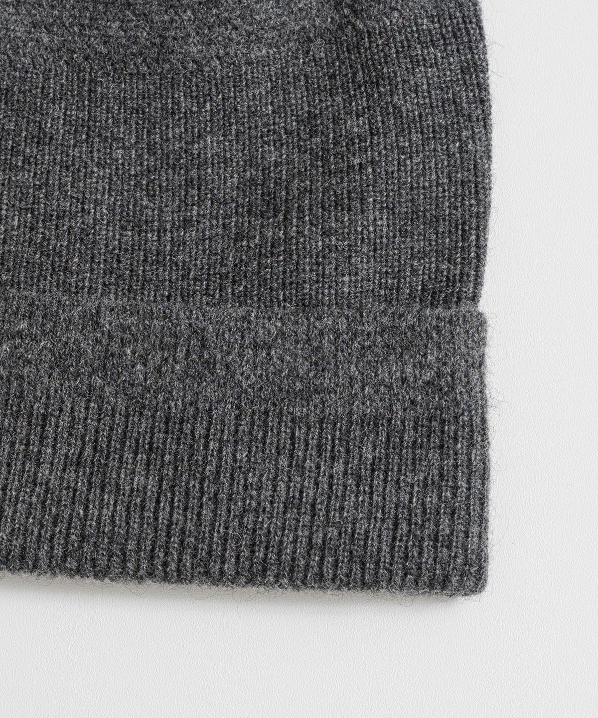 비헤비어(BEHEAVYER) YAK WOOL LONG BEANIE heather grey