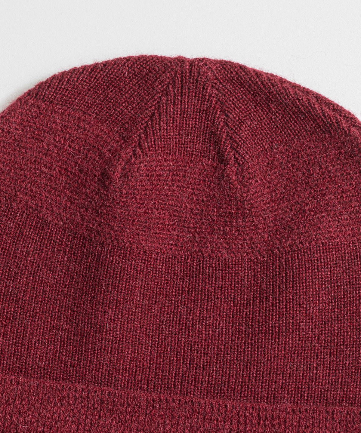 비헤비어(BEHEAVYER) YAK WOOL LONG BEANIE vintage red