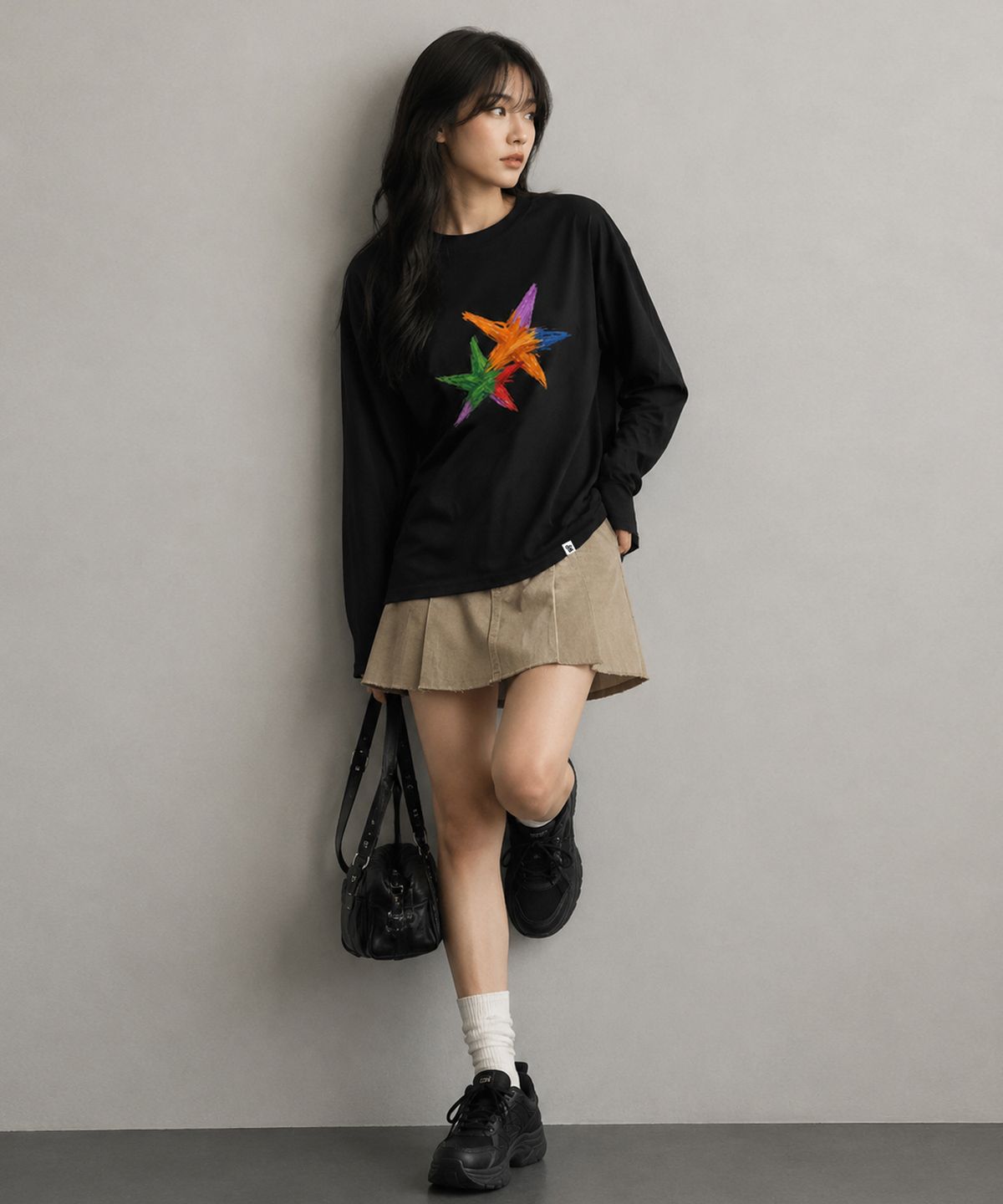 그레이버 오디너리(GRAVER ORDINARY) [ODNR UNISEX]Color Star 롱슬리브 긴팔티셔츠_Charcoal