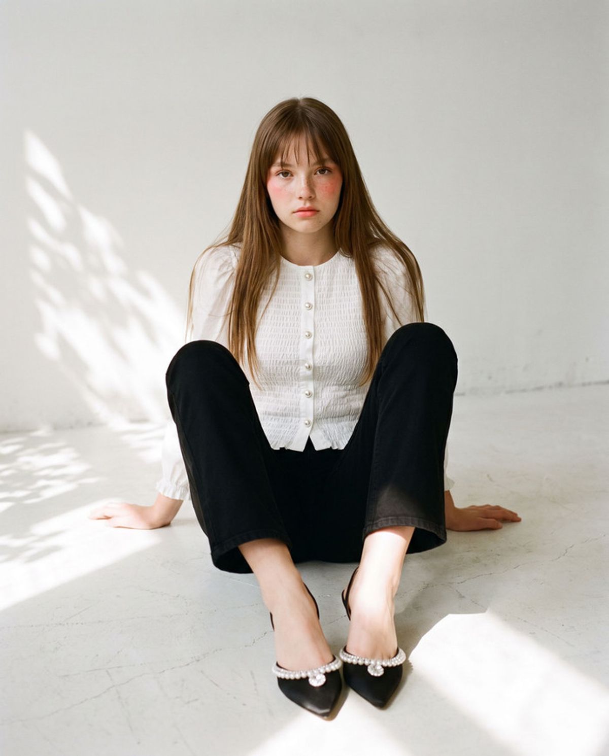 인더발코니(IN THE BALCONY) isla 진주 큐빅 포인티드 슬링백 5cm~10cm