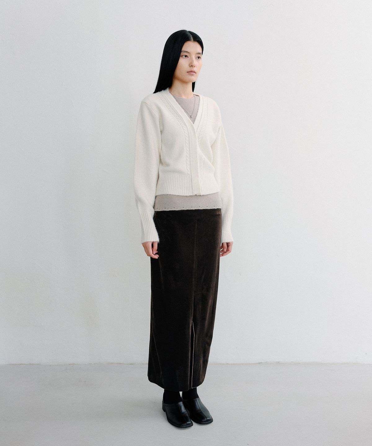 로우타이드(LOW TIDE) SOFT VELOUR MAXI SKIRT [BROWN]