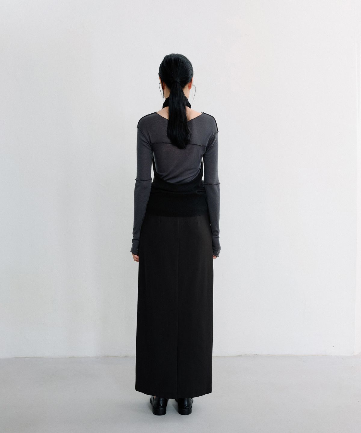로우타이드(LOW TIDE) OVERLAP LAYER MAXI SKIRT [BLACK]