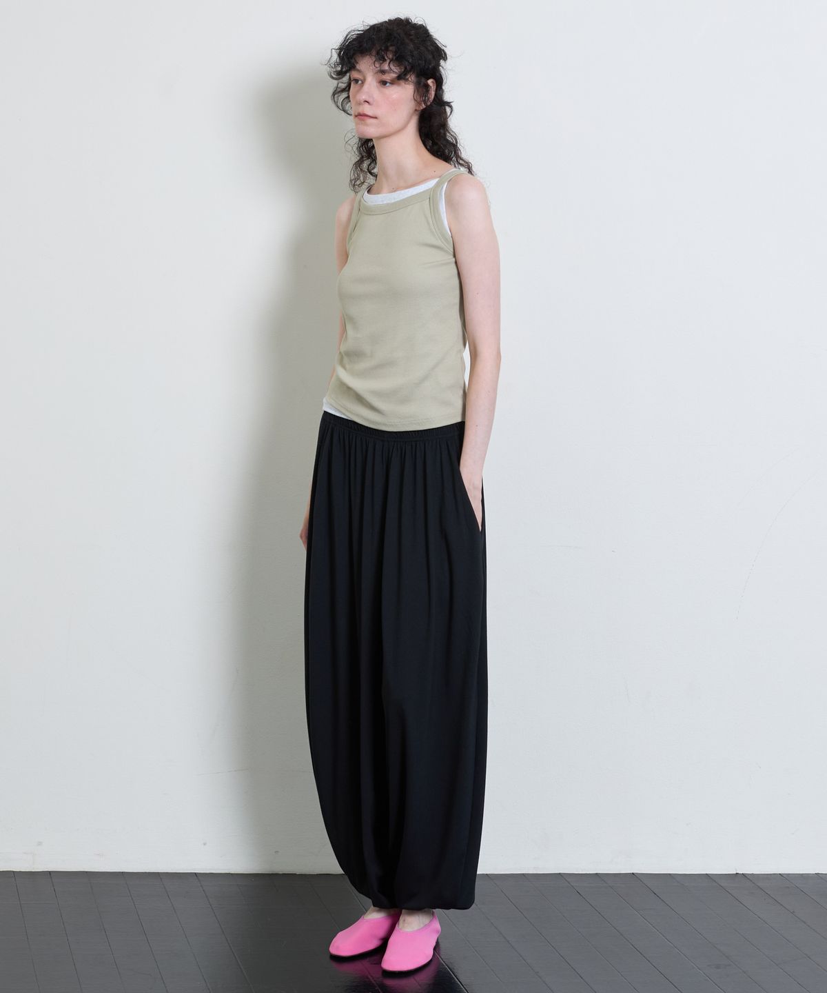 누베르(NUVERE) Free Harem Pants Black