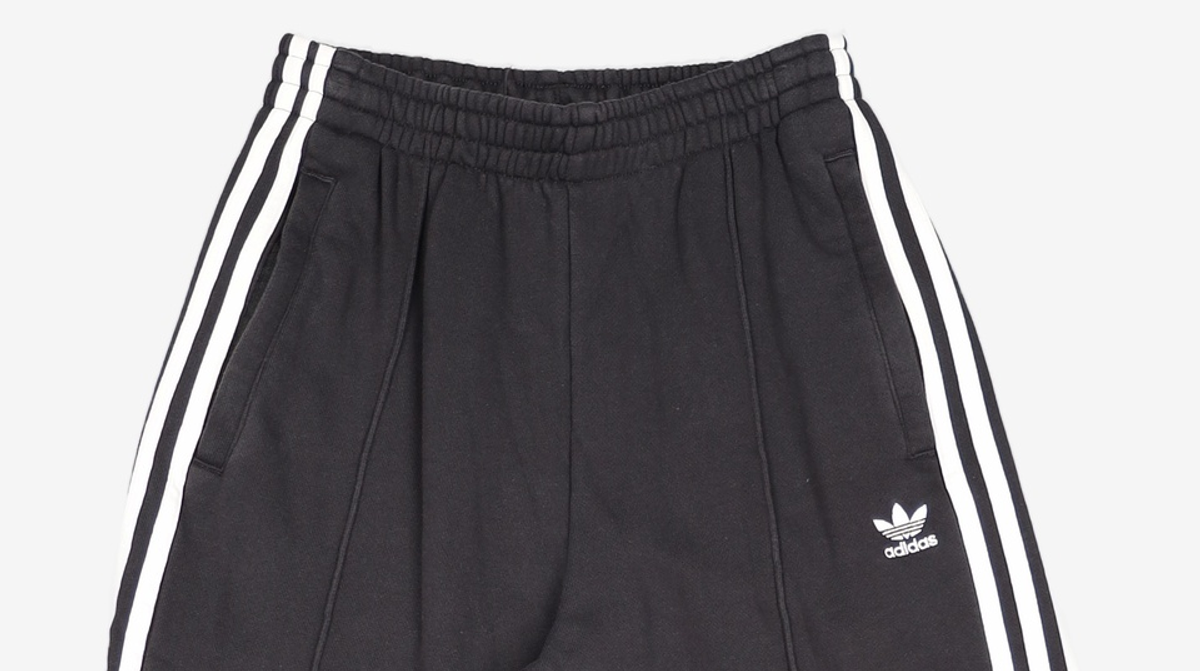 아디다스(ADIDAS) 3S 와이드 레그 팬츠 - 블랙 / IY7255 J M