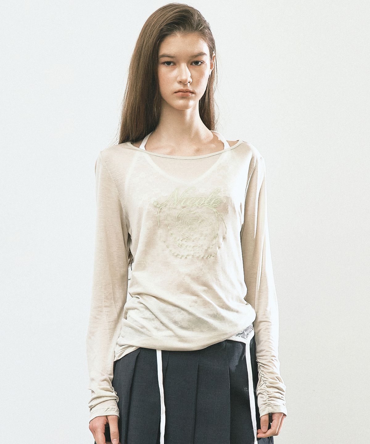 닉앤니콜(NICK&NICOLE) NICOLE ROSE SHIRRING TOP_KHAKI