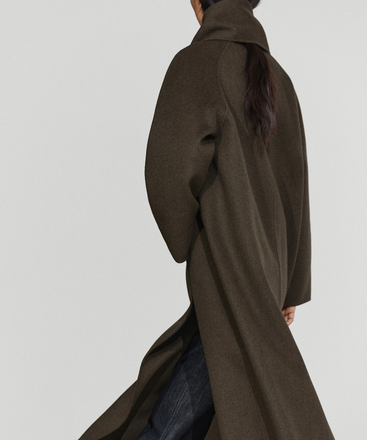 마시모두띠(MASSIMO DUTTI) 스카프 디테일 롱 코트