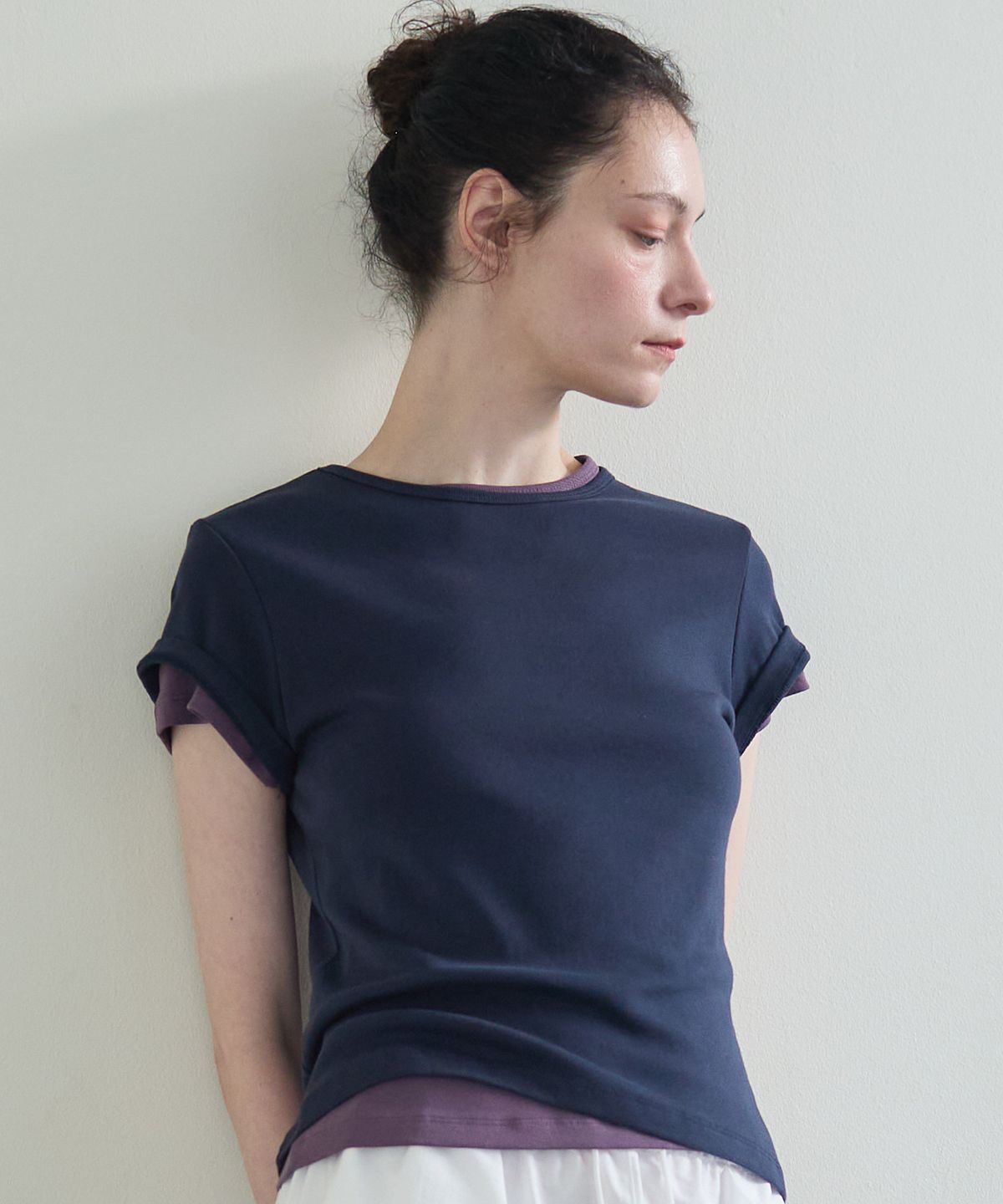누베르(NUVERE) Core T Shirt Navy