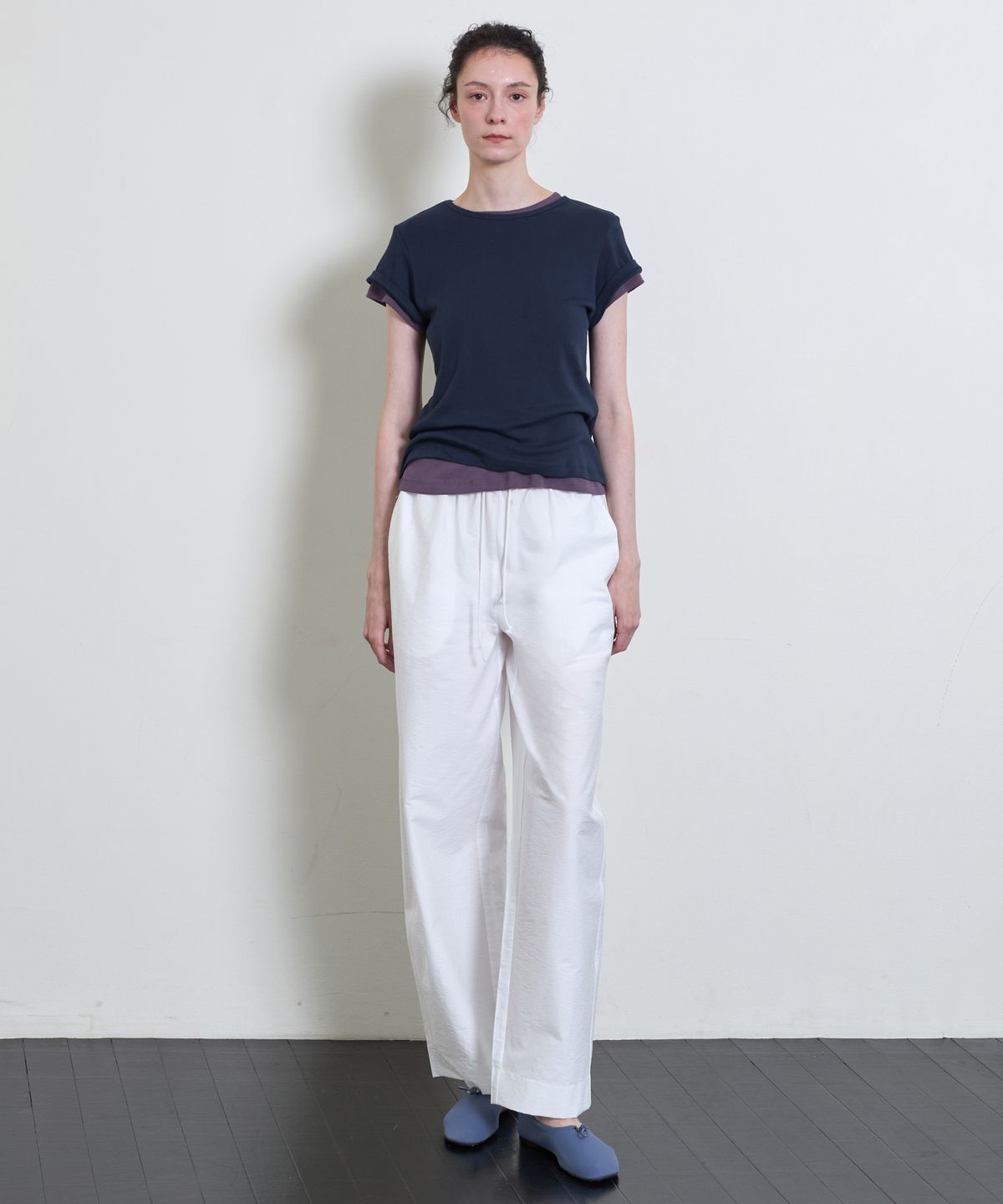 누베르(NUVERE) Core T Shirt Navy