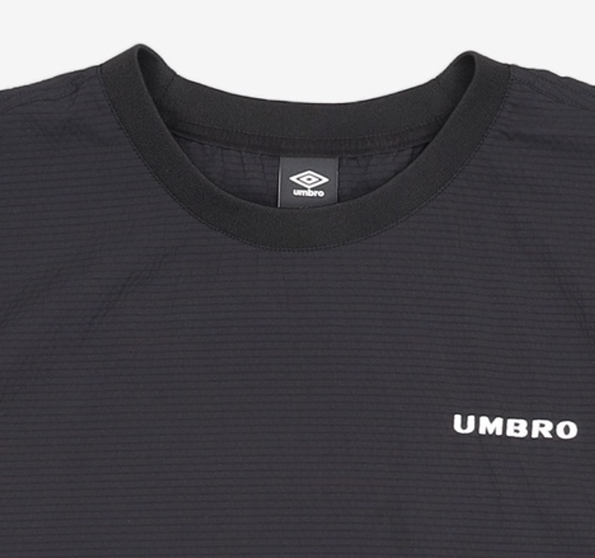 엄브로(UMBRO) 반소매 티셔츠 110