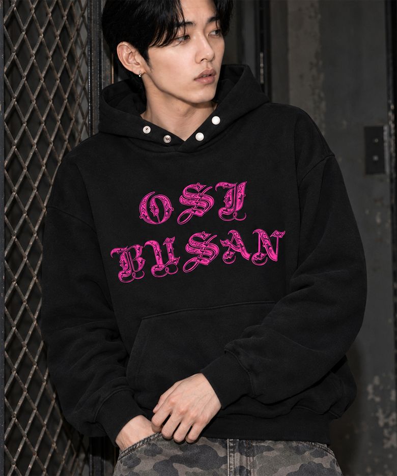 오버핏 크롭 스냅 후드 OSI 부산 블랙핫핑크