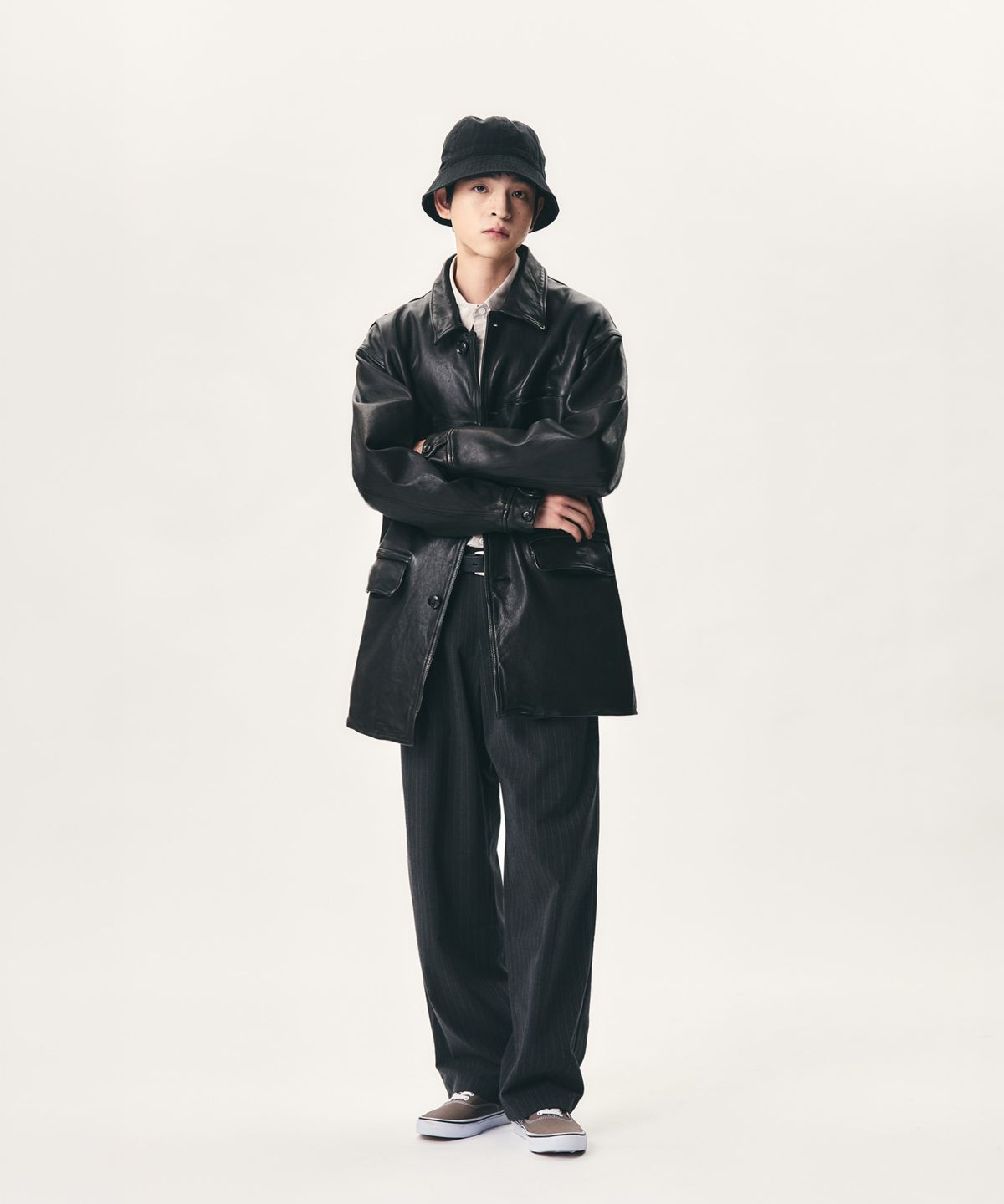 에스피오나지(ESPIONAGE) Stripe Easy Slacks Pants Charcoal