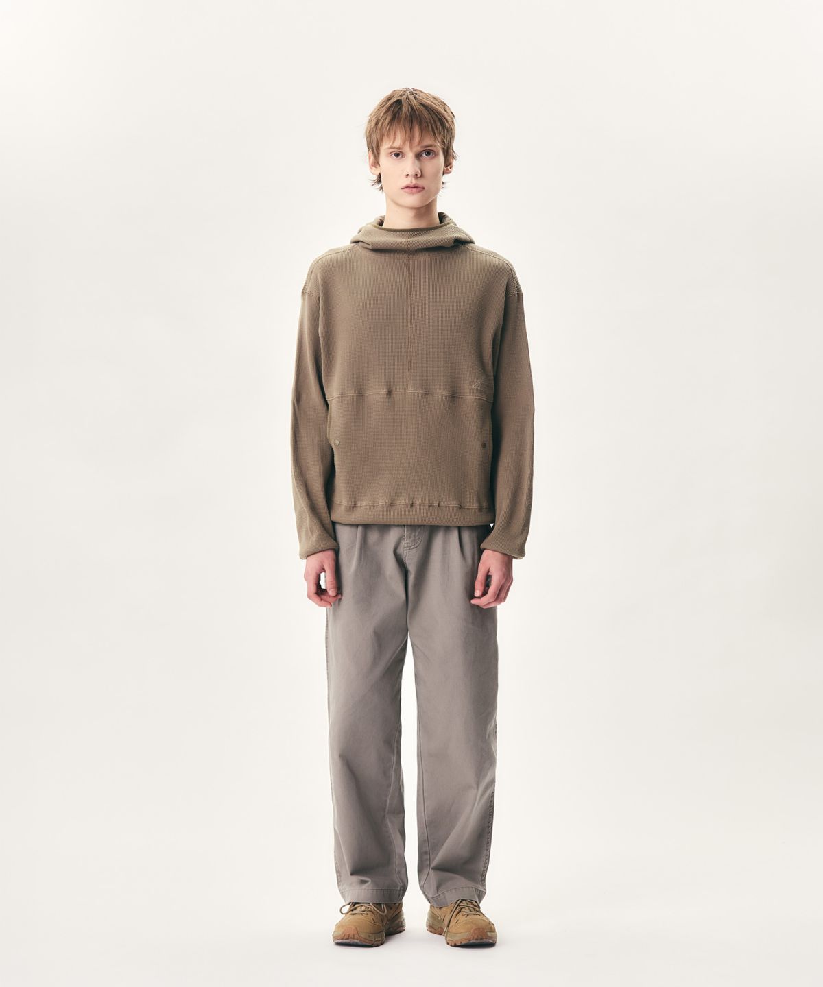 에스피오나지(ESPIONAGE) Utility Waffle Hoodie Taupe
