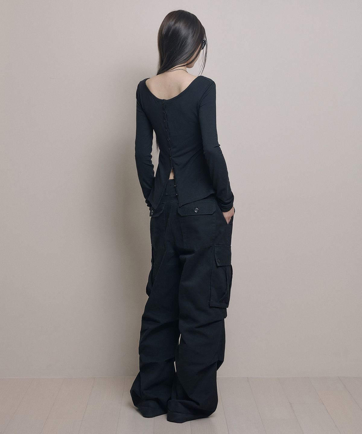 아워쉐입(OURRSHAPE) Button Washed Cargo Pants - Black