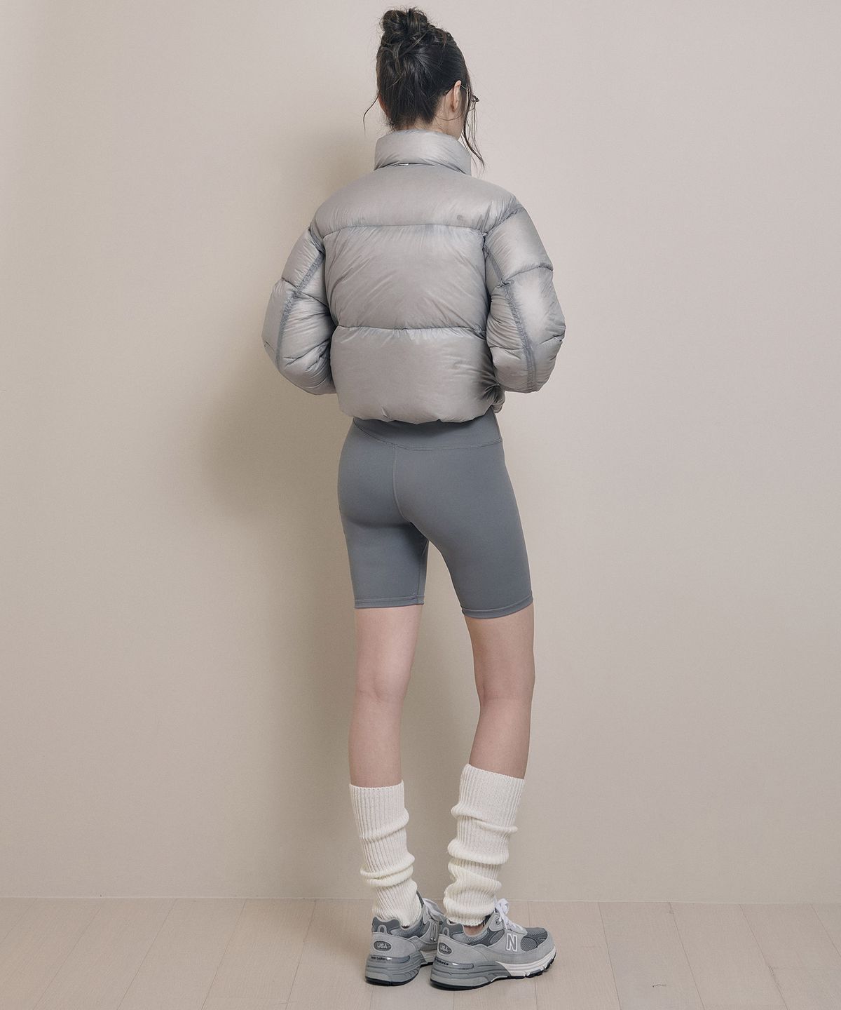 아워쉐입(OURRSHAPE) Freya Sheer Cropped Duck Down - Charcoal