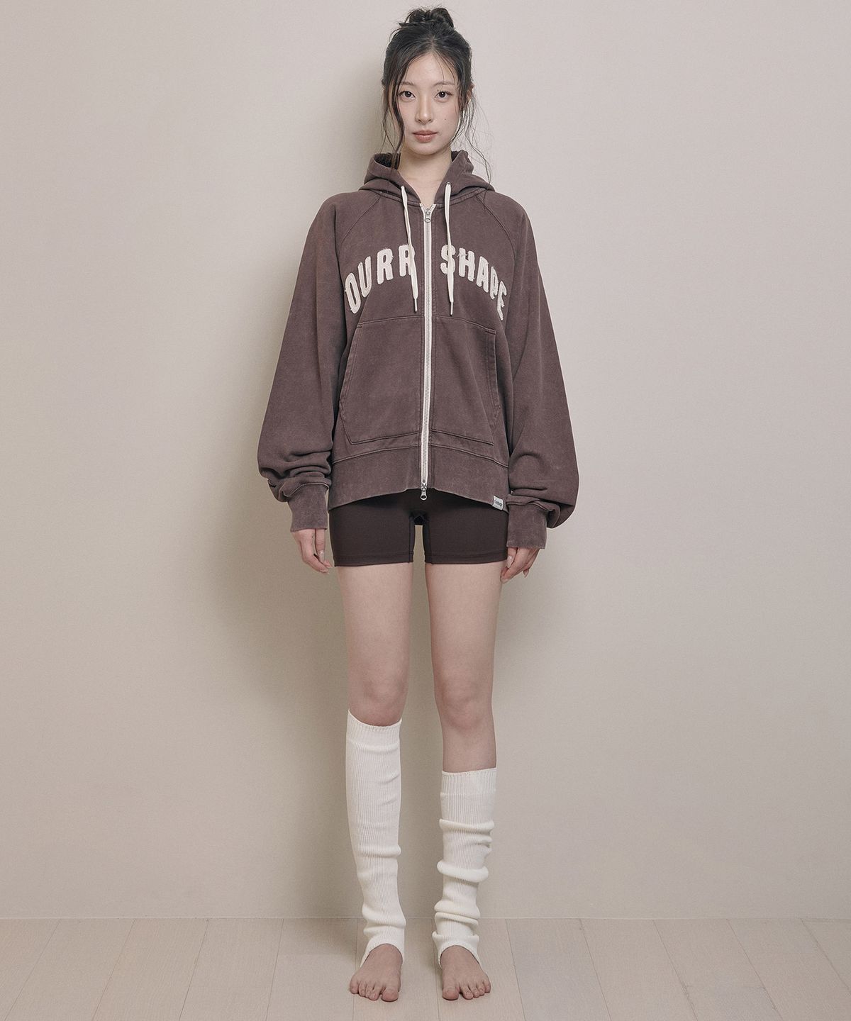 아워쉐입(OURRSHAPE) OS Logo Zip Up Hoodie - Washed Brown