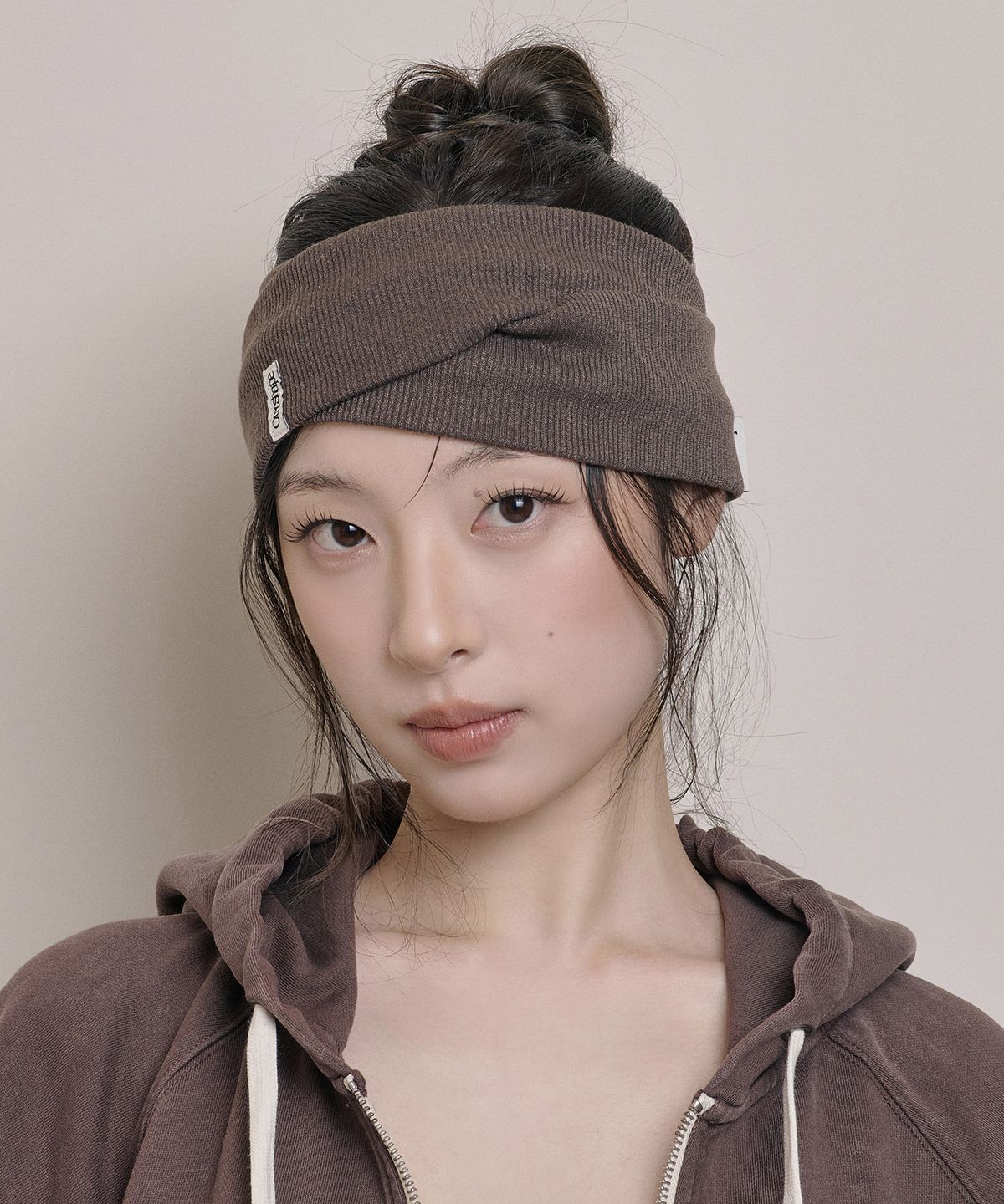 아워쉐입(OURRSHAPE) Cross Ribbed Headband - Brown