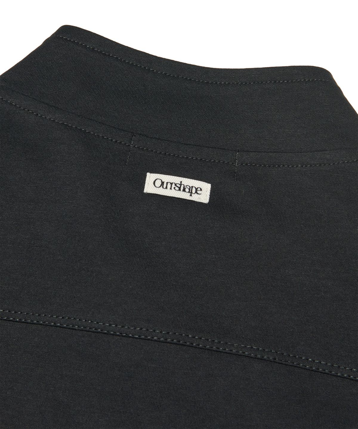 아워쉐입(OURRSHAPE) Relaxed Slim Zip-Up - Black