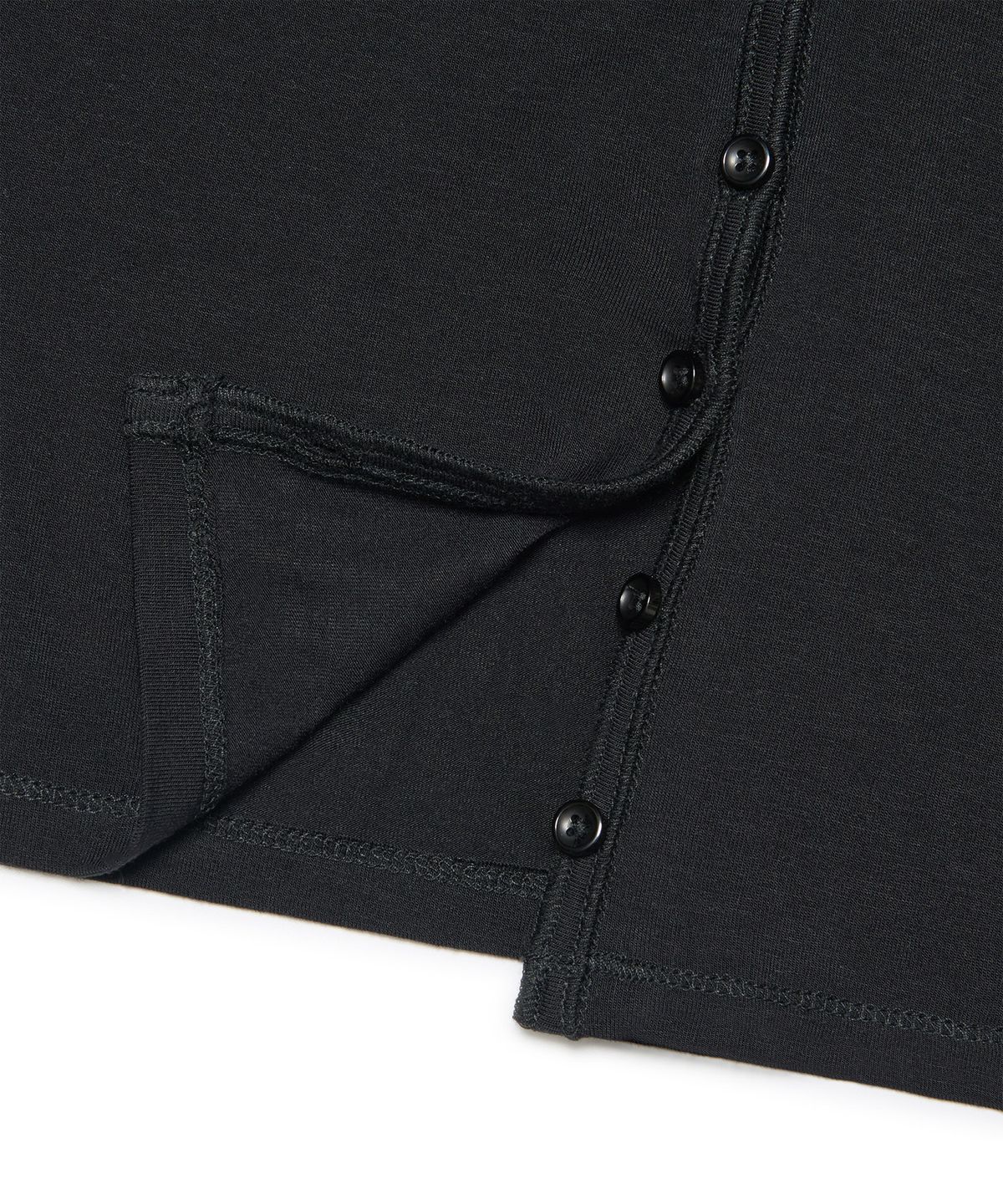 아워쉐입(OURRSHAPE) Button Point Slim Cardigan - Black