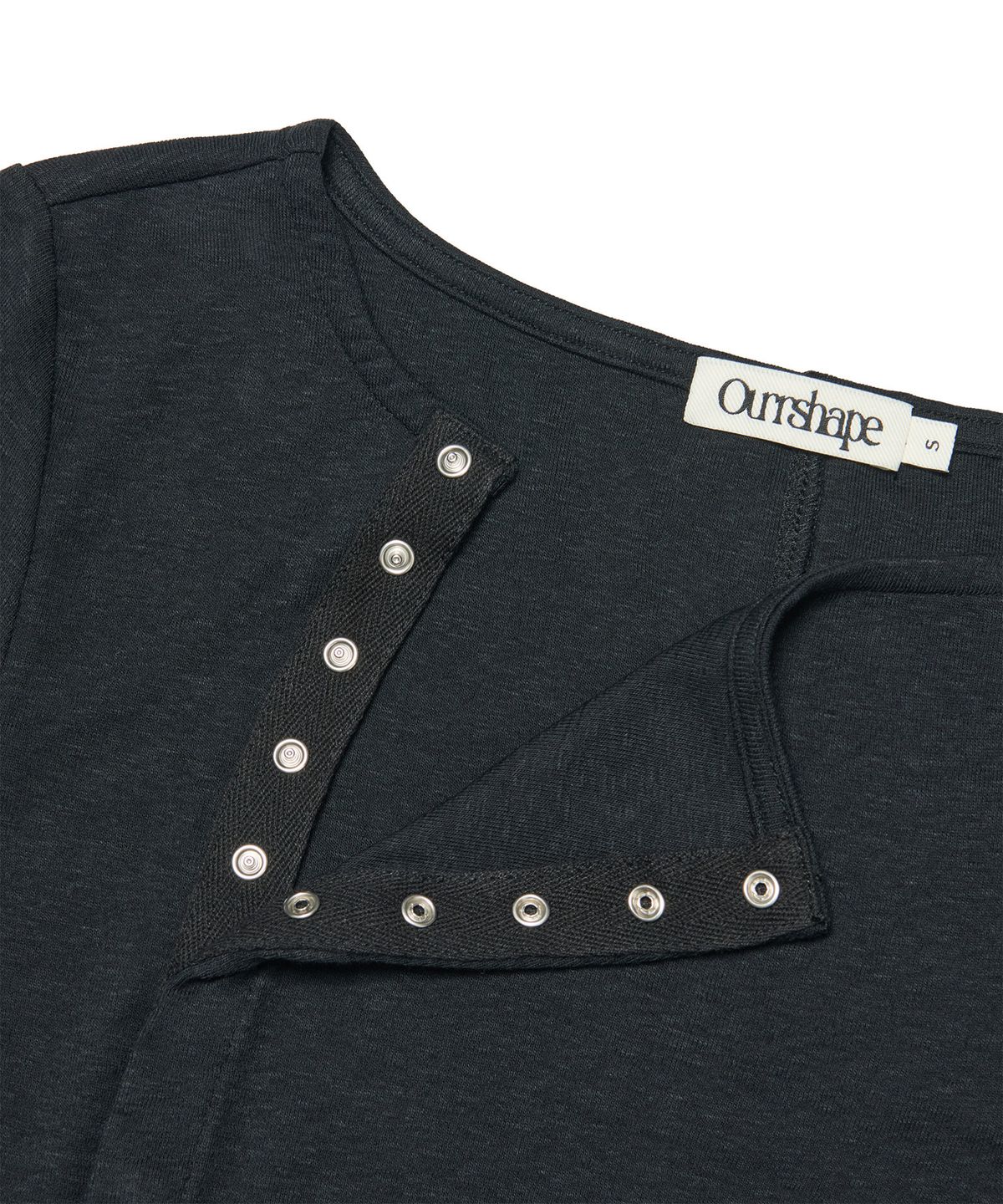 아워쉐입(OURRSHAPE) Open Snap Slim Longsleeve - Black