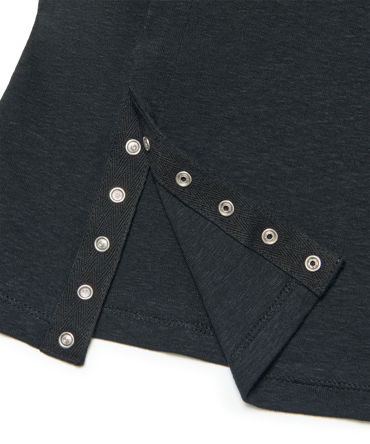 아워쉐입(OURRSHAPE) Open Snap Slim Longsleeve - Black
