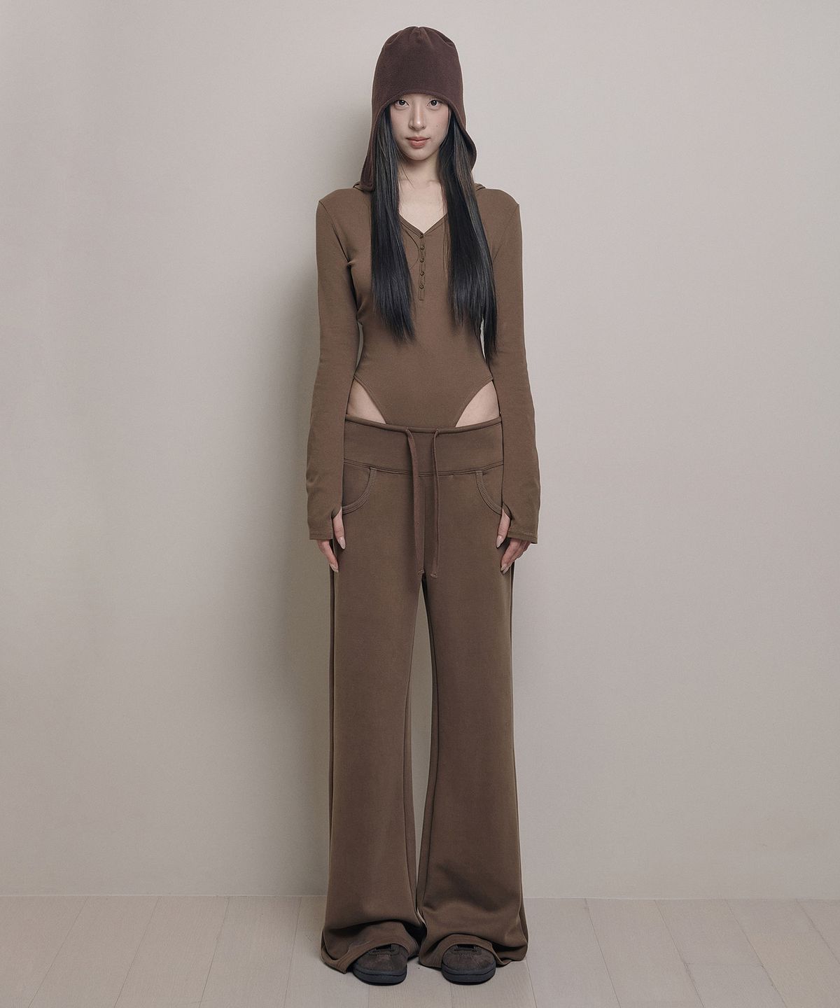아워쉐입(OURRSHAPE) Wide Waist Straight Pants - Coffee Brown