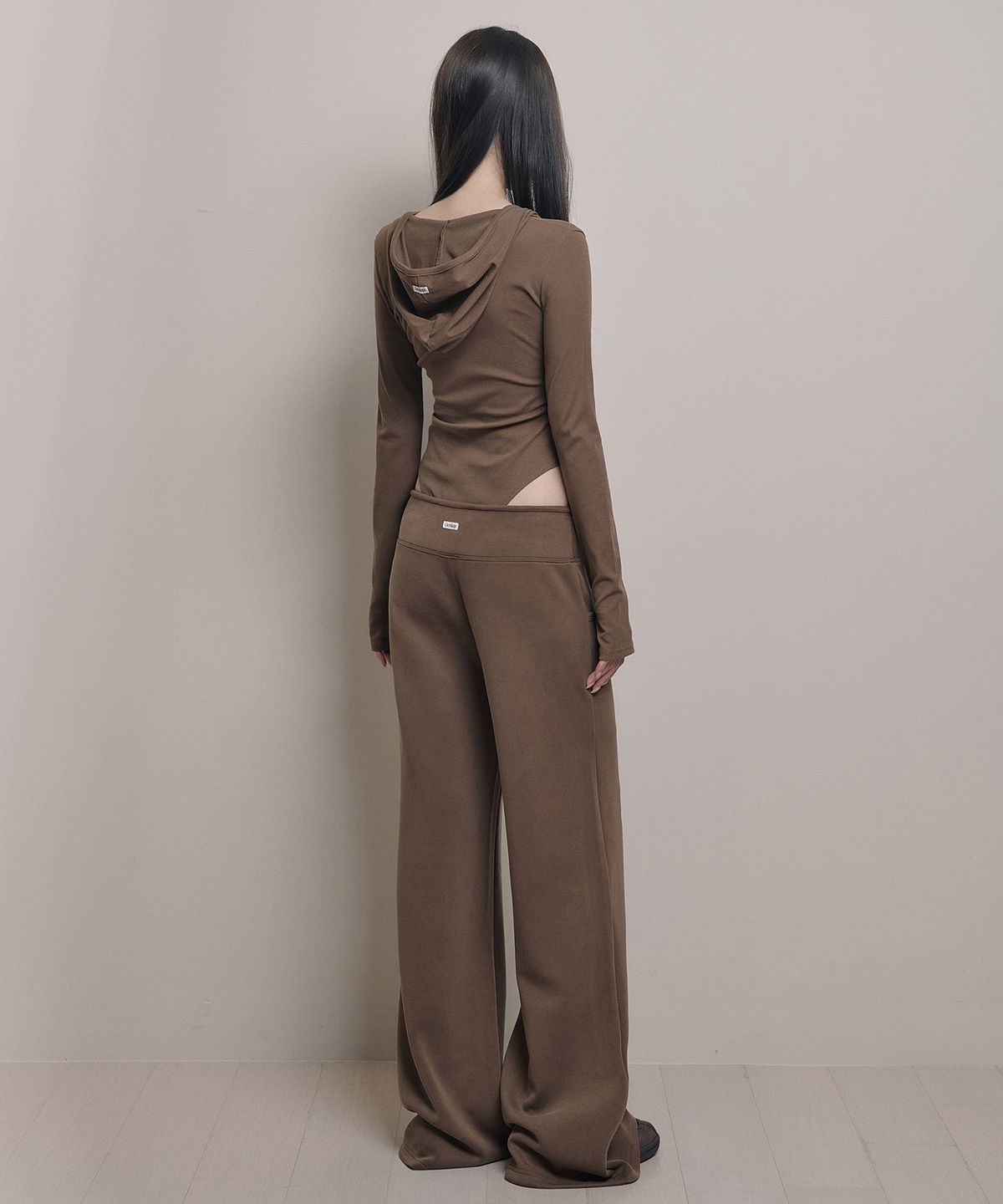 아워쉐입(OURRSHAPE) Wide Waist Straight Pants - Coffee Brown