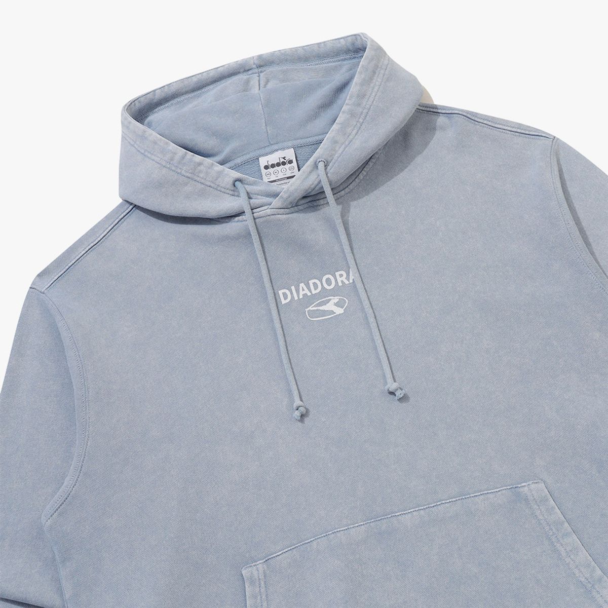 디아도라(diadora) 피그먼트 워싱 후드 티셔츠 SKYBLUE