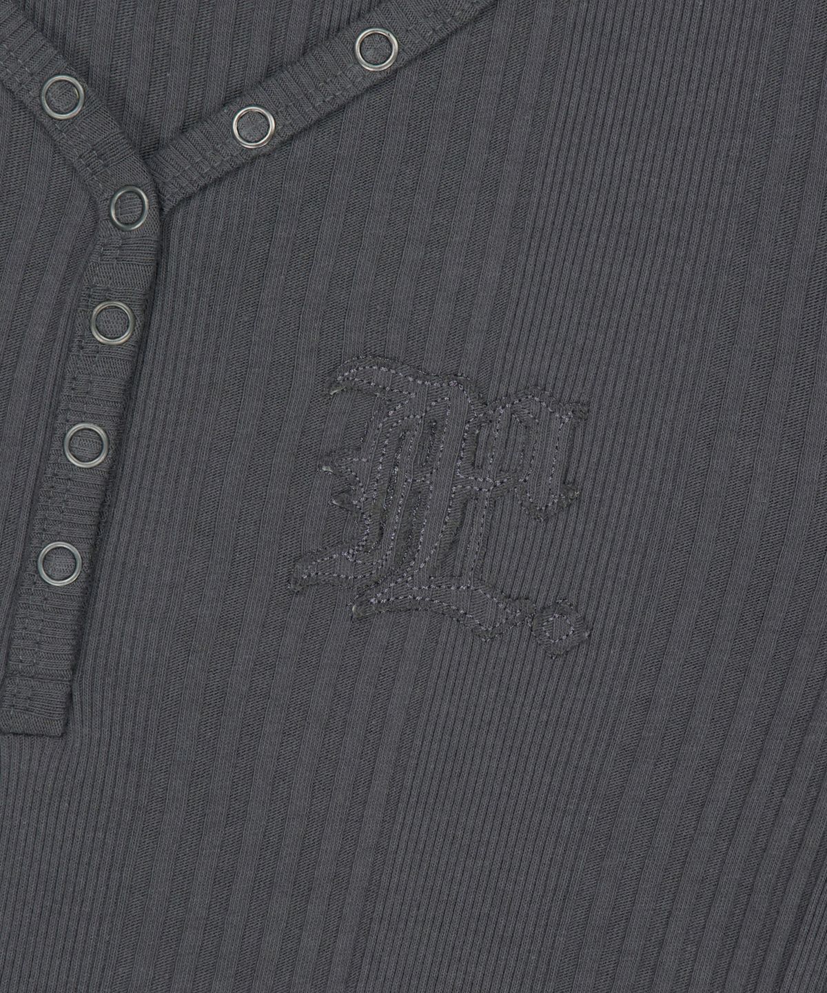 엘엠씨(LMC) WM GOTHIC LAYERED HENLEY NECK LONG SLV TEE charcoal