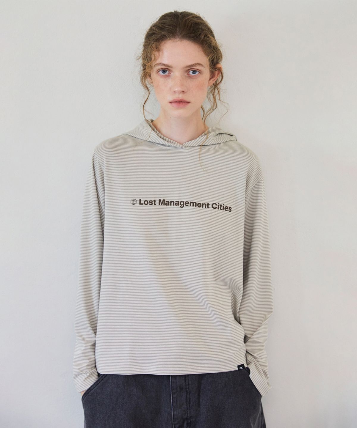 엘엠씨(LMC) WM STRIPE HOODED LONG SLV TEE beige