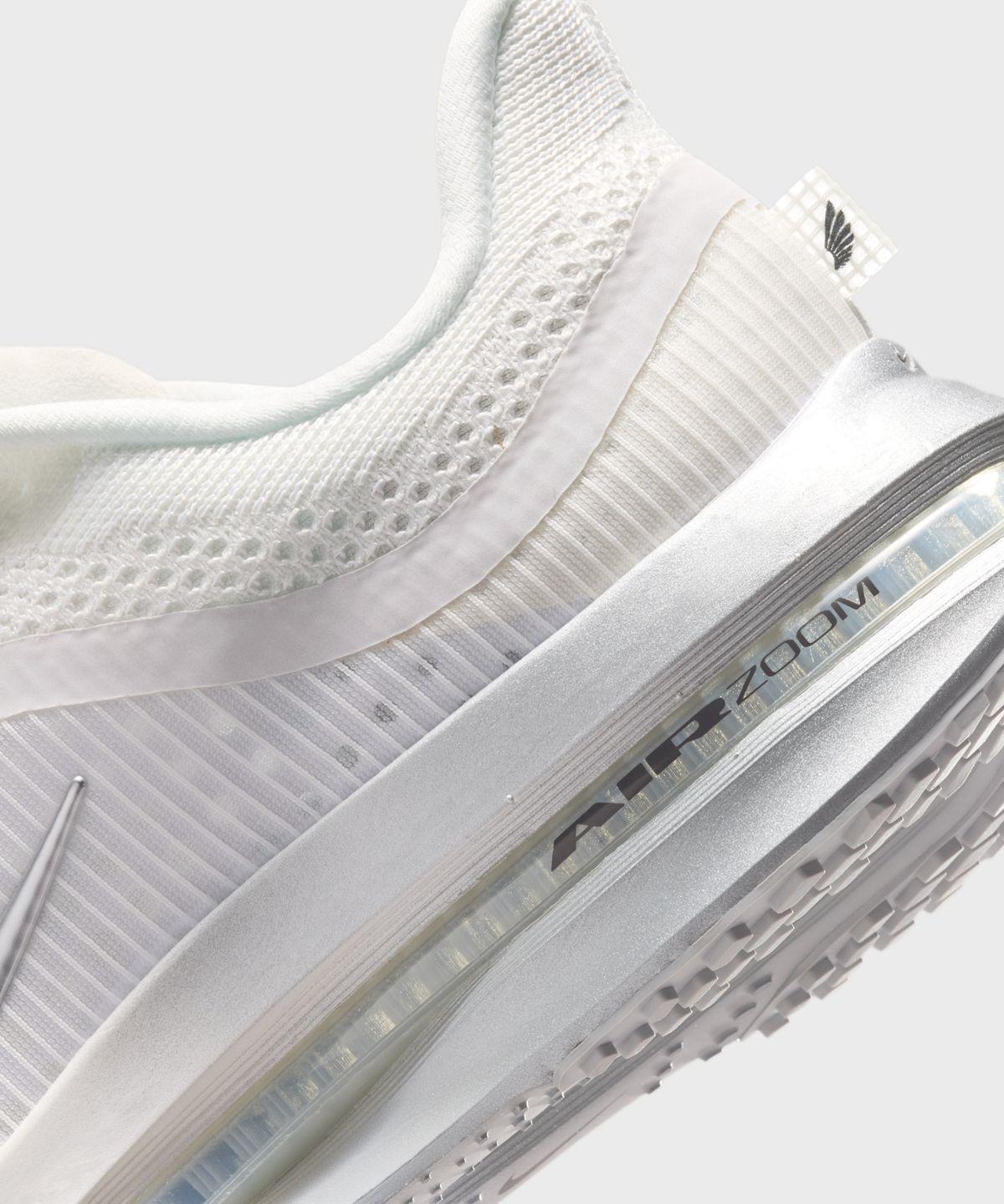 나이키(NIKE) 페가수스 프리미엄 W - 서밋 화이트:그레이 포그:블랙:메탈릭 실버 / IR0836-100