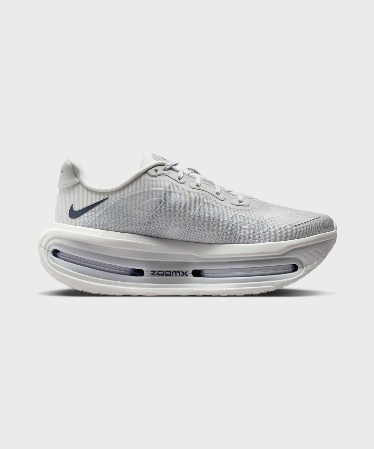나이키(NIKE) 보메로 프리미엄 W - 오프 화이트:그레이 포그:울프 그레이:다크 옵시디언 / HQ2050-104