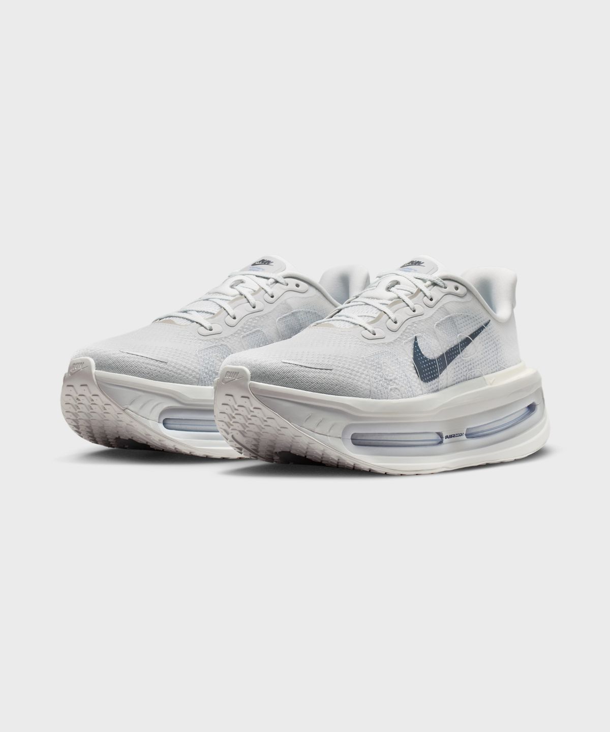 나이키(NIKE) 보메로 프리미엄 W - 오프 화이트:그레이 포그:울프 그레이:다크 옵시디언 / HQ2050-104