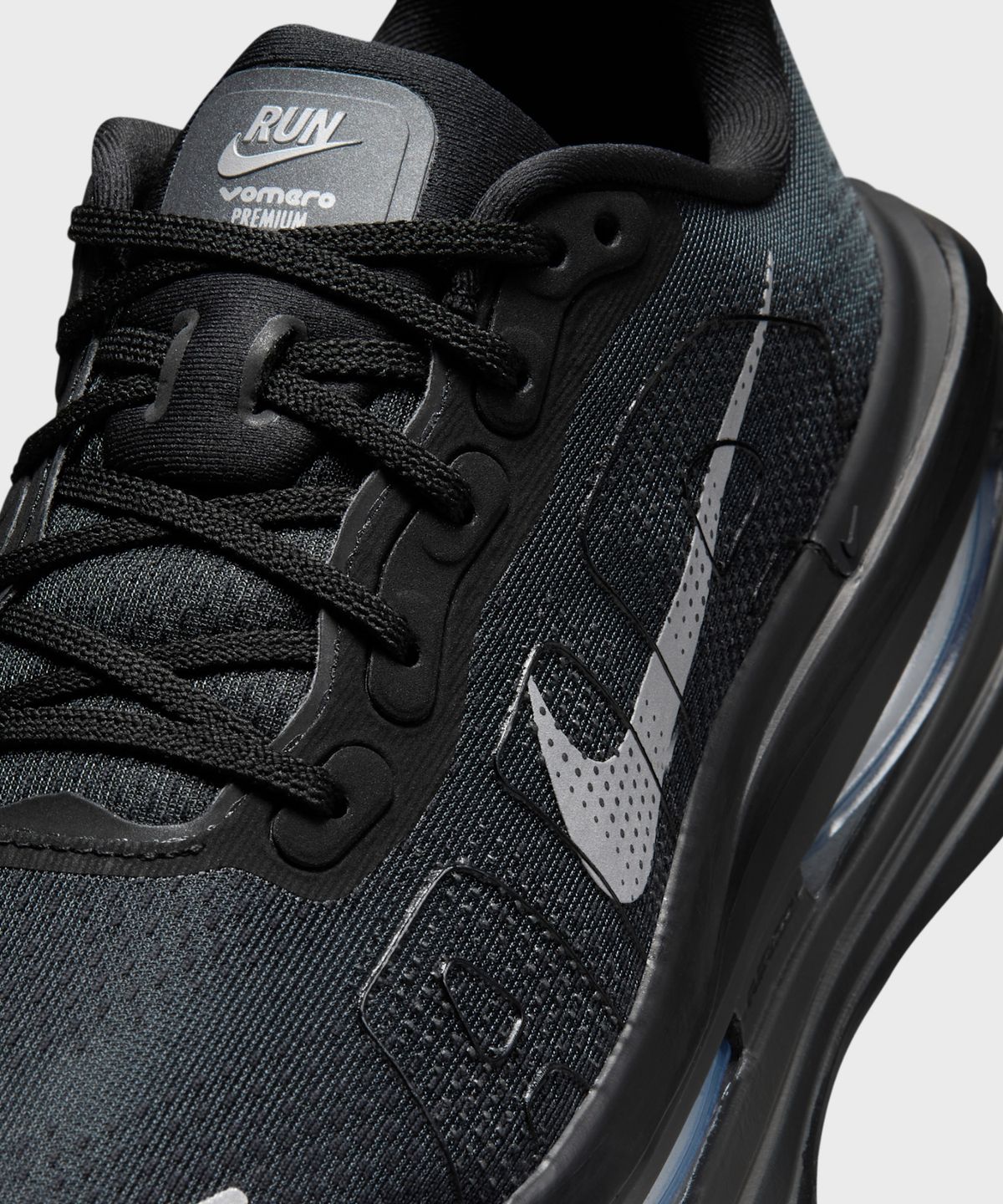 나이키(NIKE) 보메로 프리미엄 W - 블랙:오프 누아르:앤트러사이트:메탈릭 실버 / HM5973-005