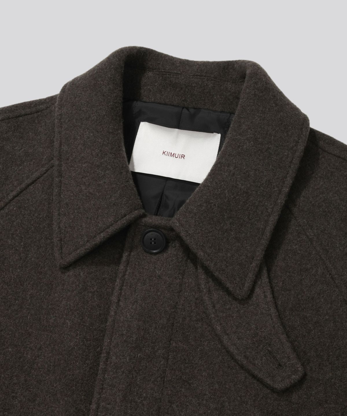 키뮤어(KIIMUIR) [Drape Wool] 캐시미어블렌드 세미오버핏 발마칸 로브코트_브라운