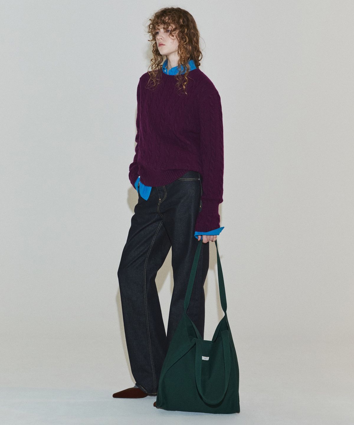 노앙(NOHANT) CORSET CUFF CABLE KNIT PURPLE