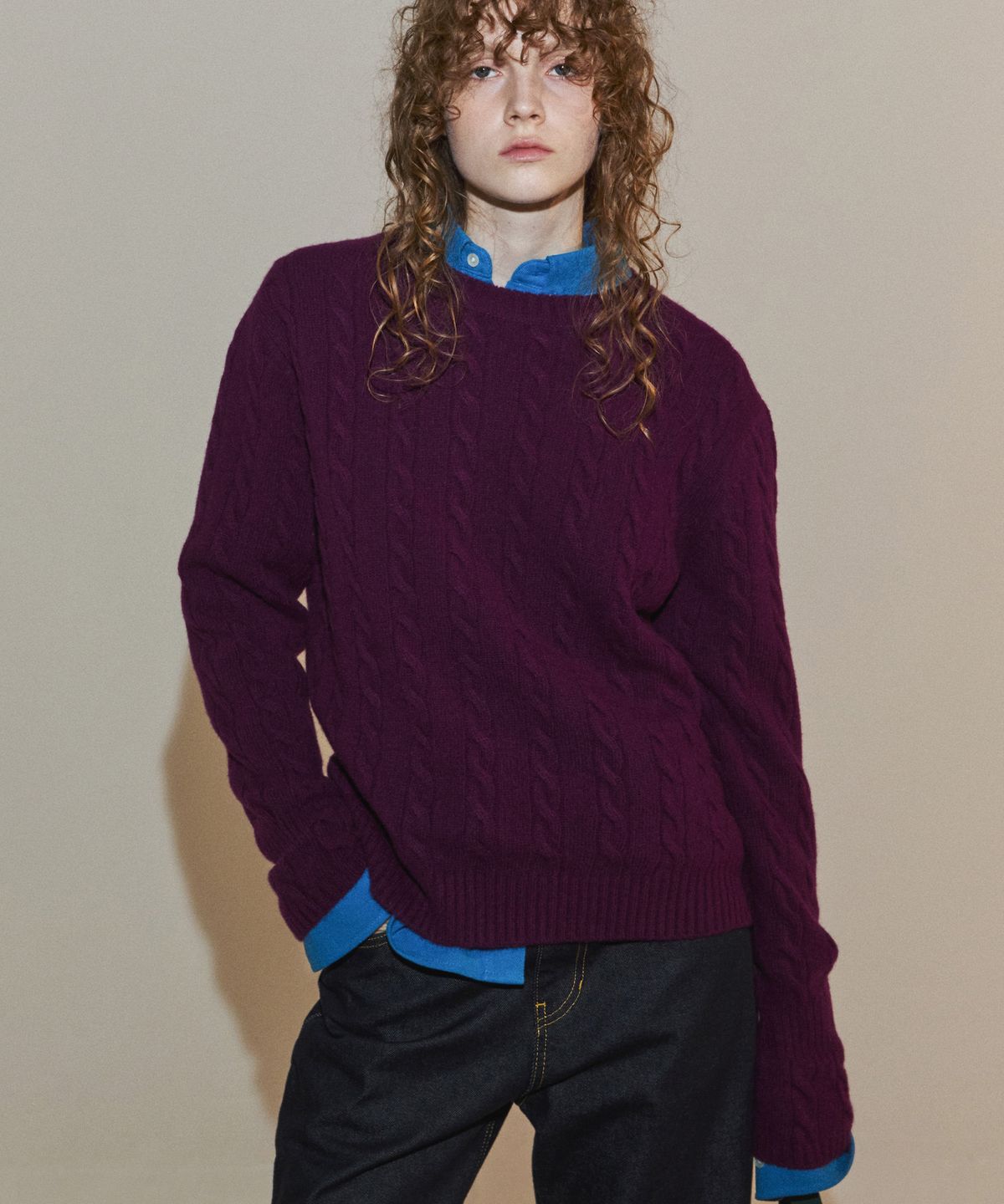 노앙(NOHANT) CORSET CUFF CABLE KNIT PURPLE
