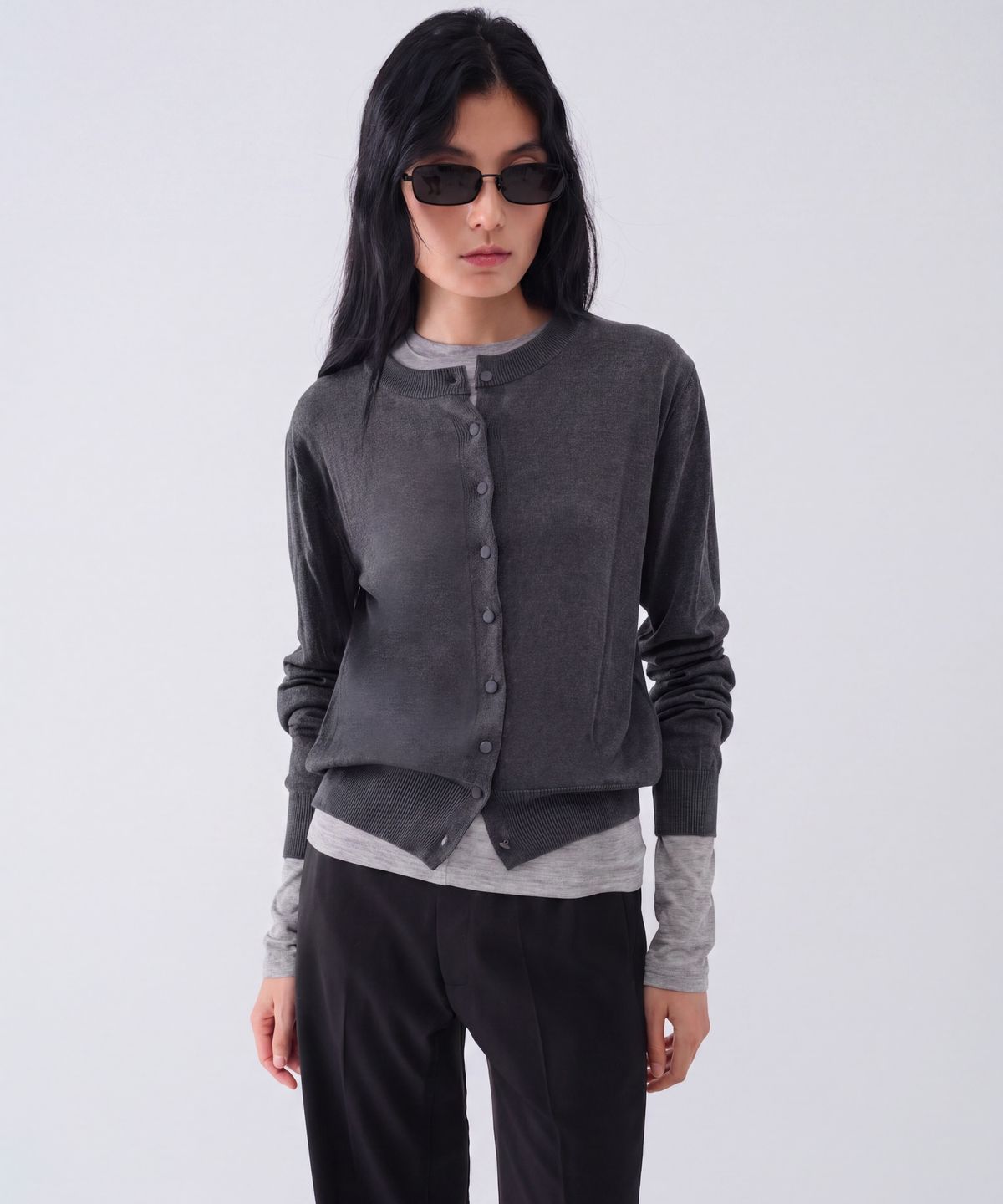 센토르(CENTAUR.KR) SOFT WOOL TENCEL ROUND CARDIGAN_CHARCOAL