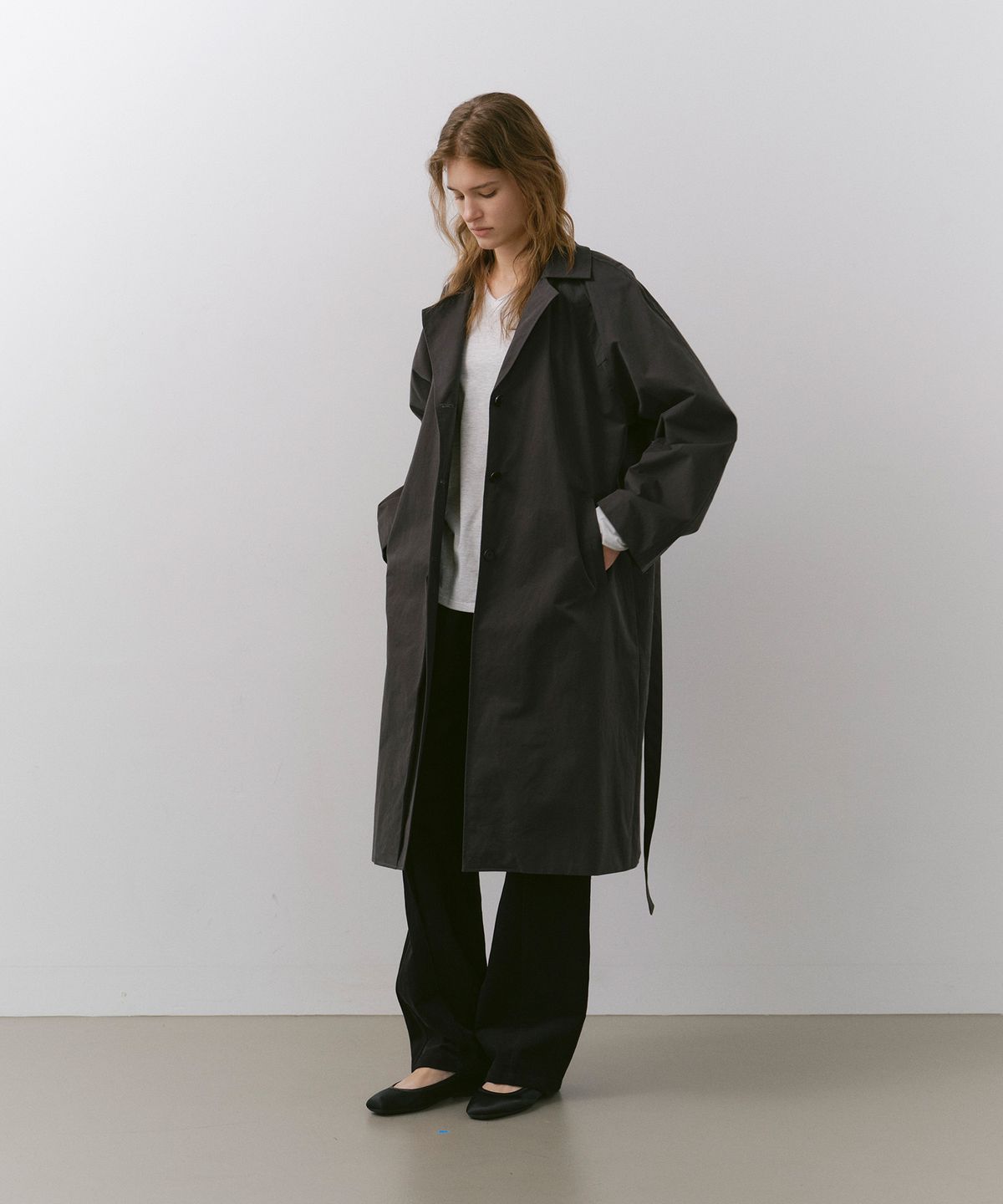 카셀(CACELE) PANEL FRONT TRENCH COAT, CHARCOAL
