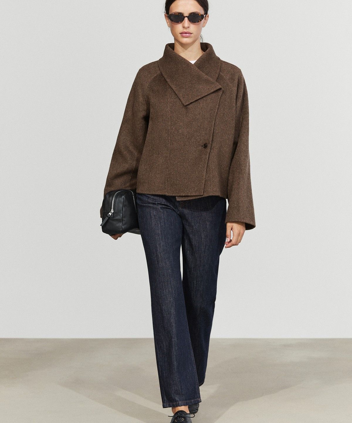마시모두띠(MASSIMO DUTTI) 울 블렌드 사이드 클로저 쇼트 코트