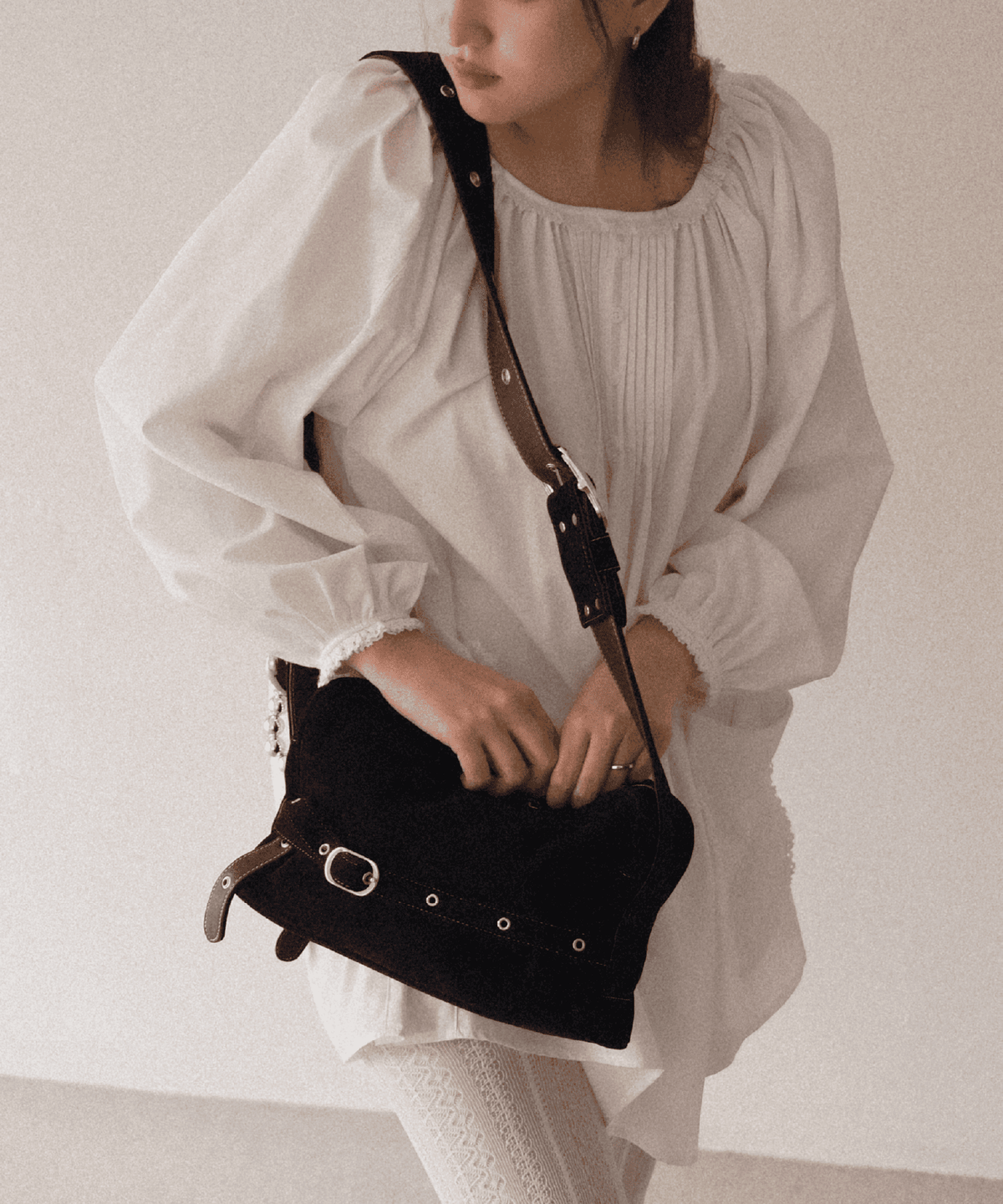 혜키(HYEKI) POTY Bold suede / BLACK