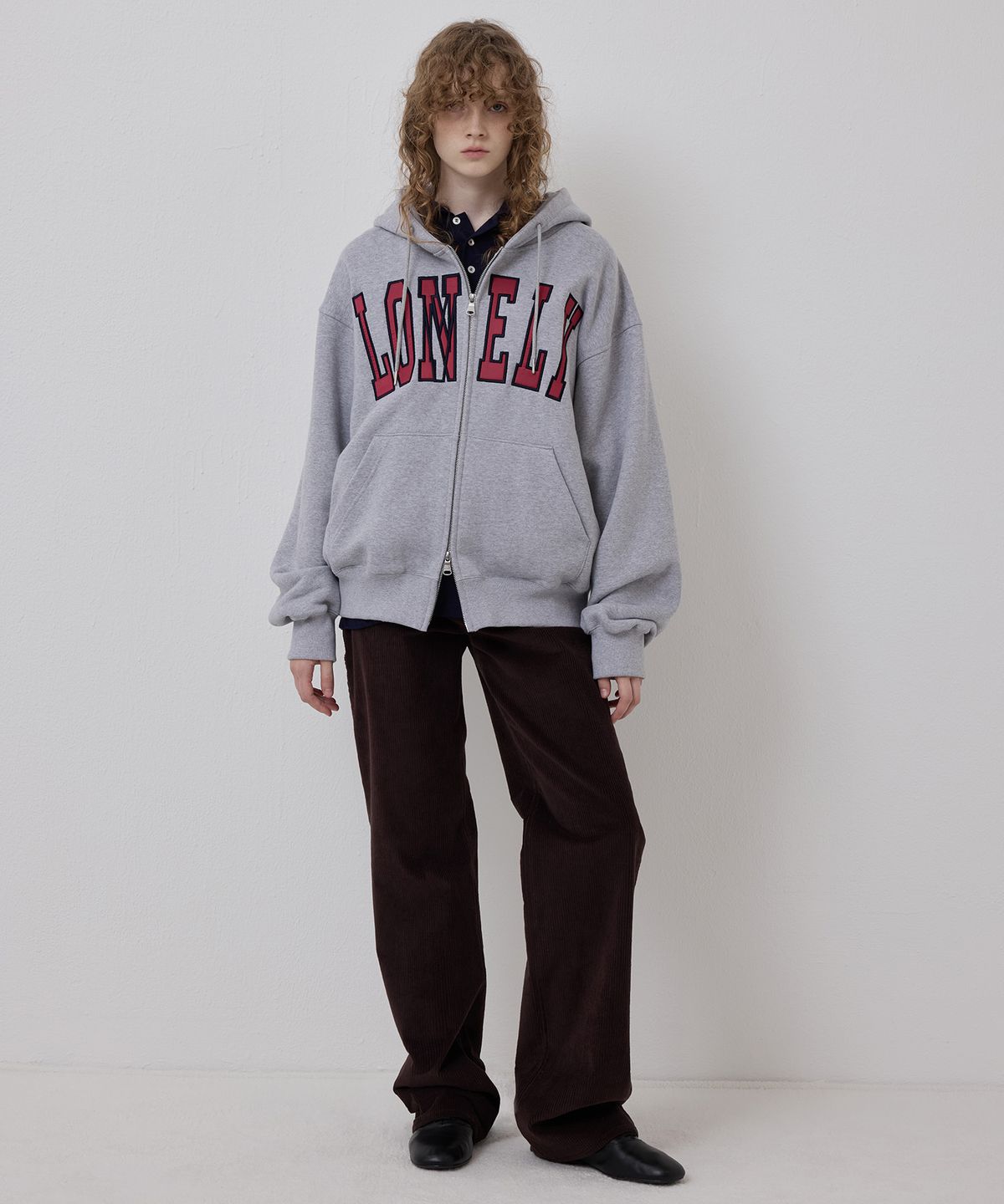 노앙(NOHANT) [기모] LONELY/LOVELY FLUFF HOODIE ZIP-UP GRAY RED